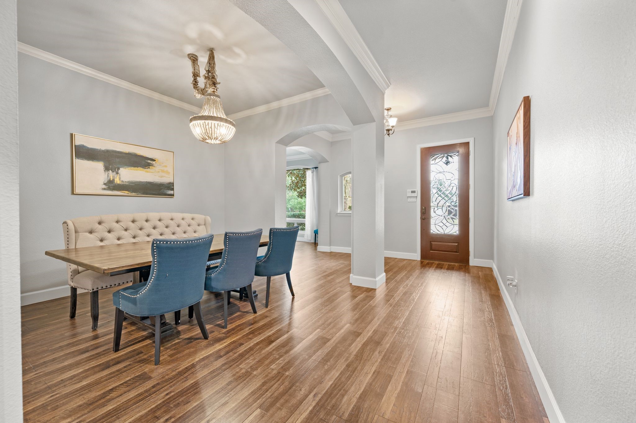 1808 Lakes Edge Boulevard