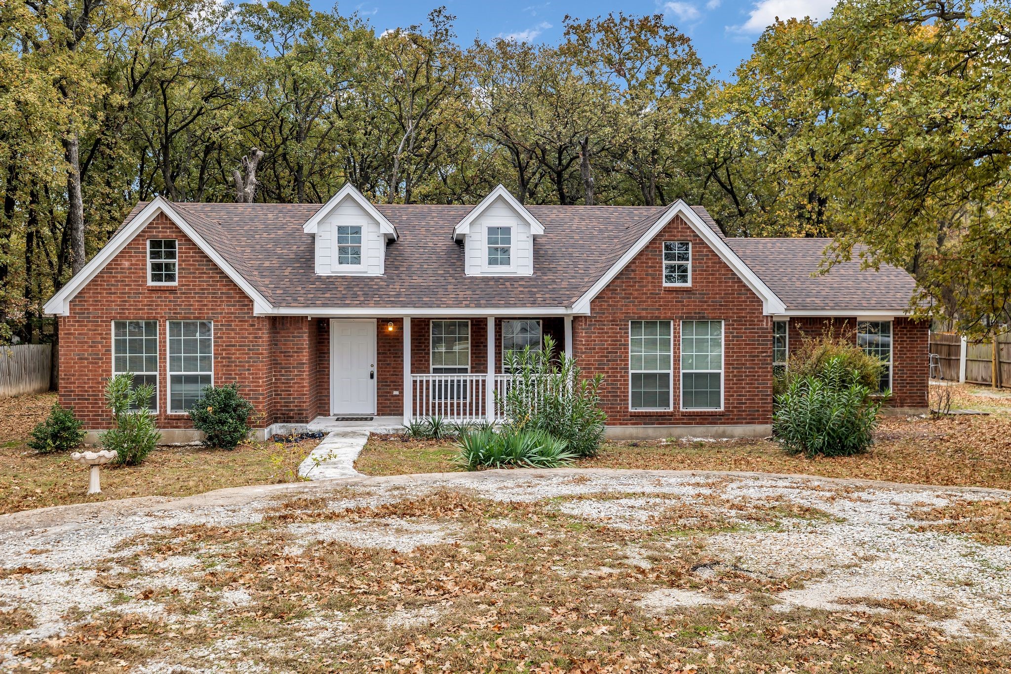 4818 Blue Water Circle