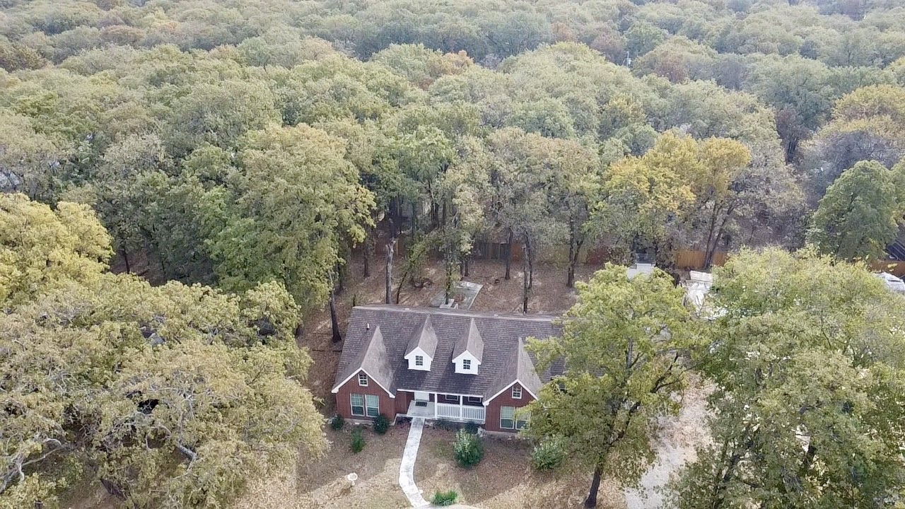 4818 Blue Water Circle