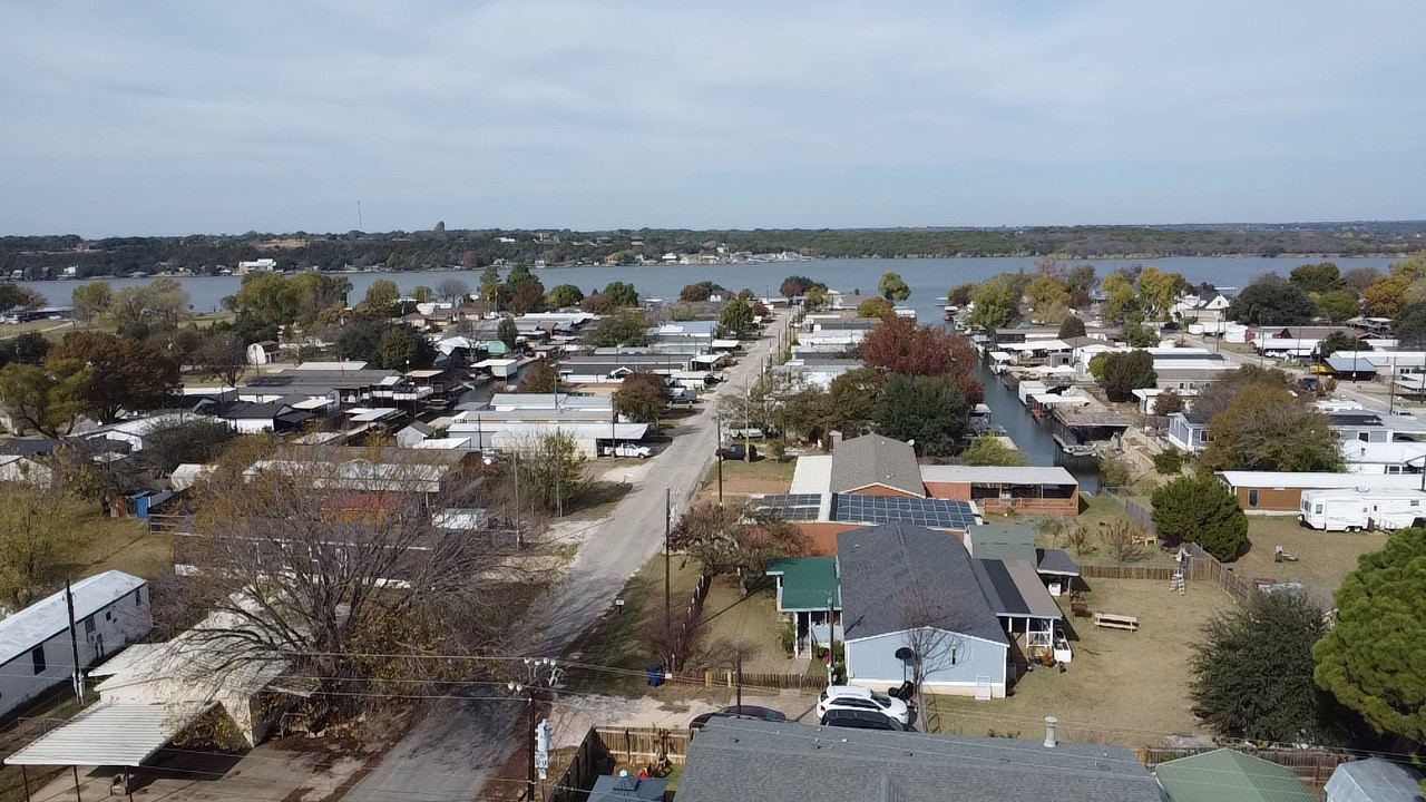 4818 Blue Water Circle