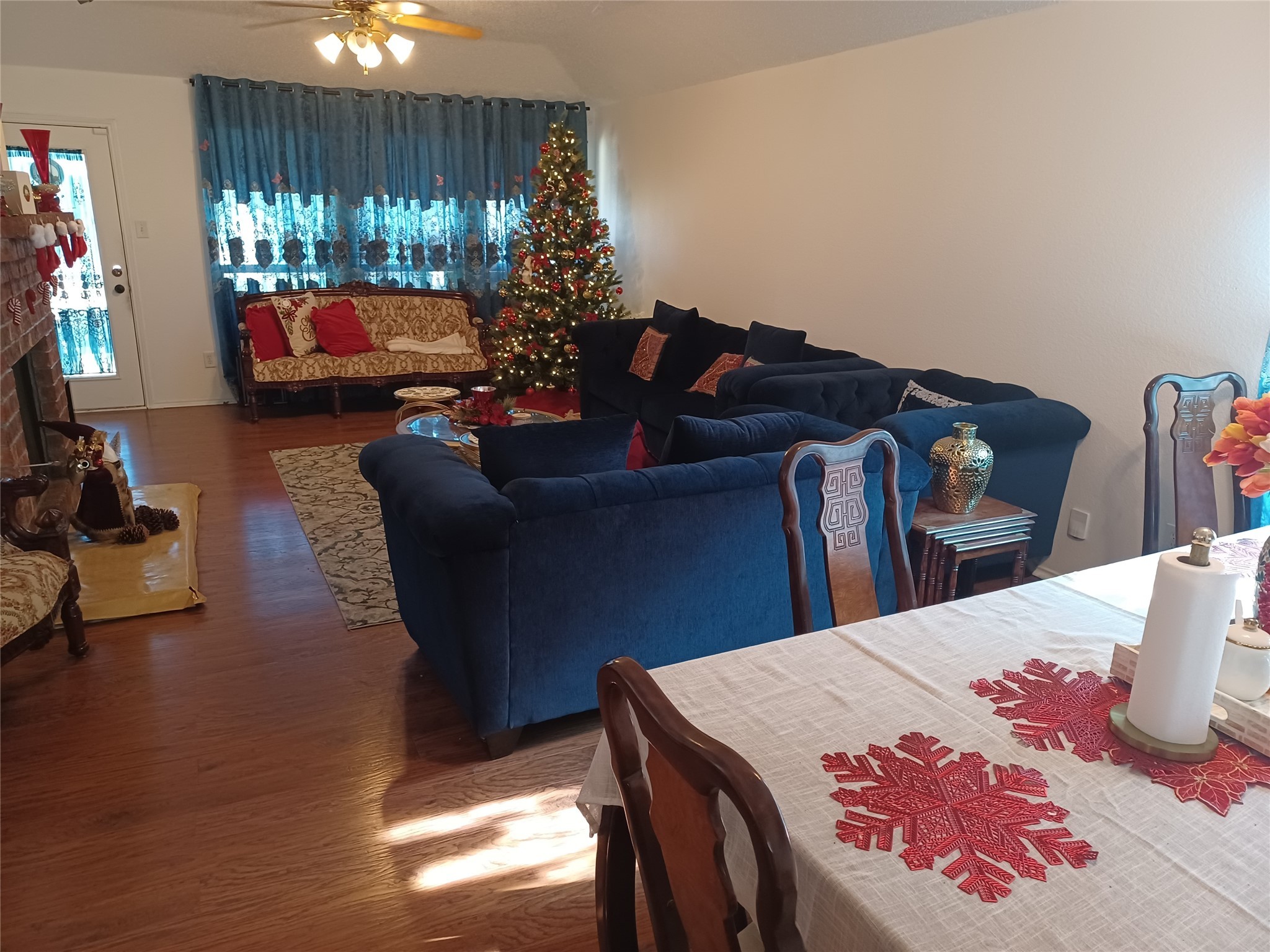 2808 Goldfinch Drive