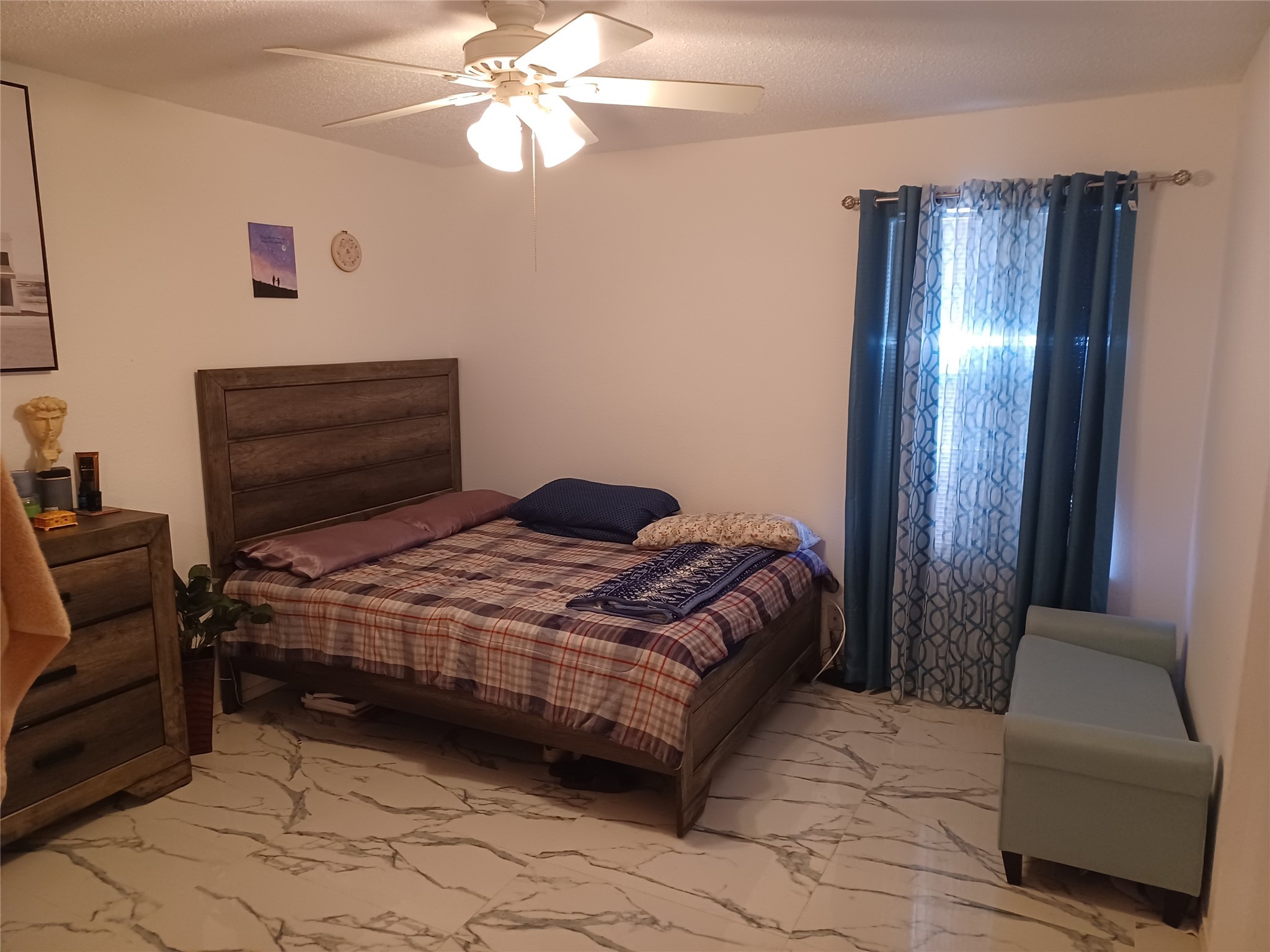 2808 Goldfinch Drive