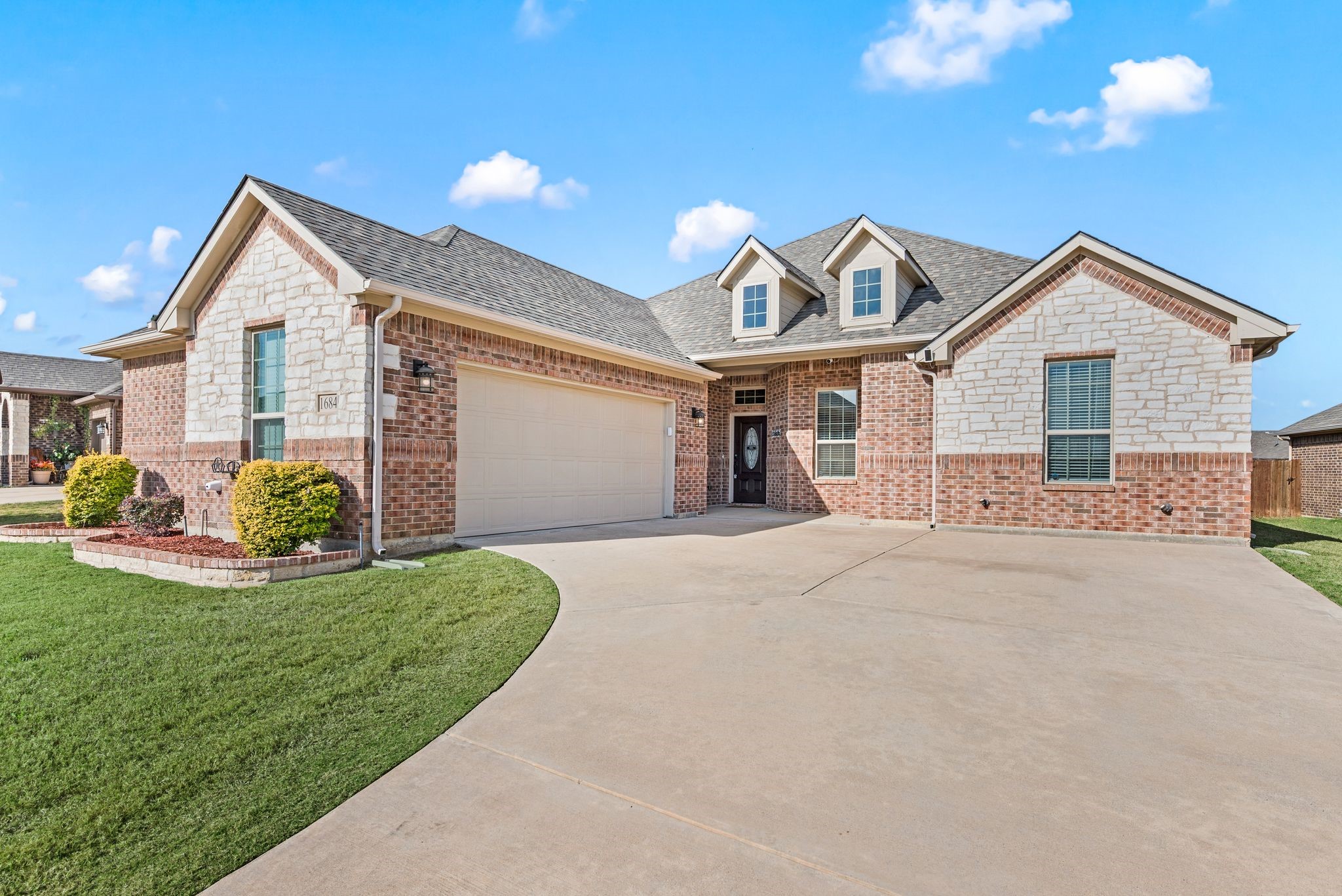 1684 Laramie Lane