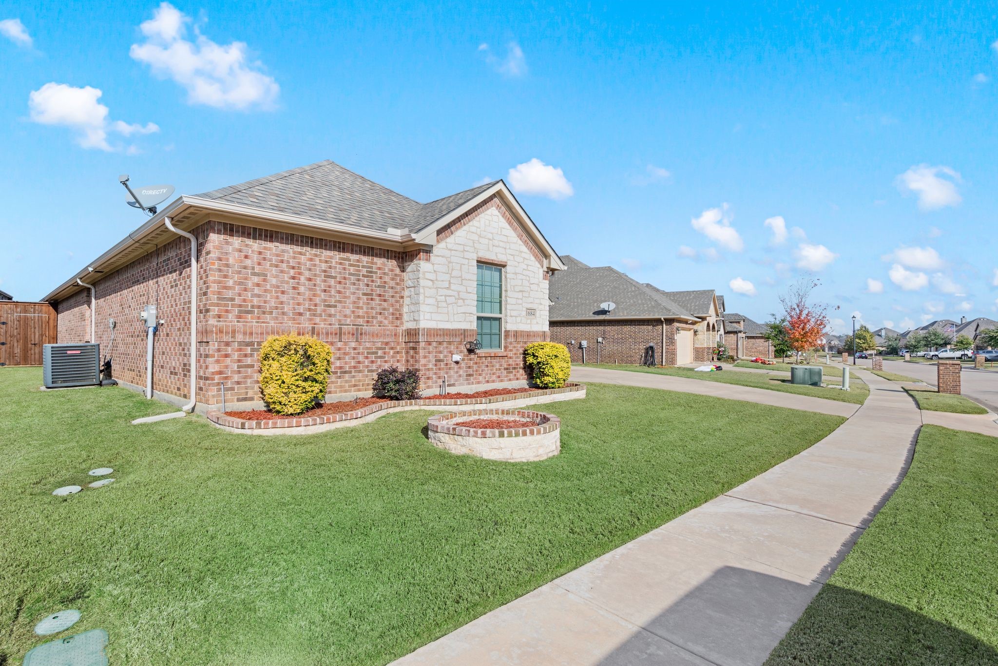 1684 Laramie Lane