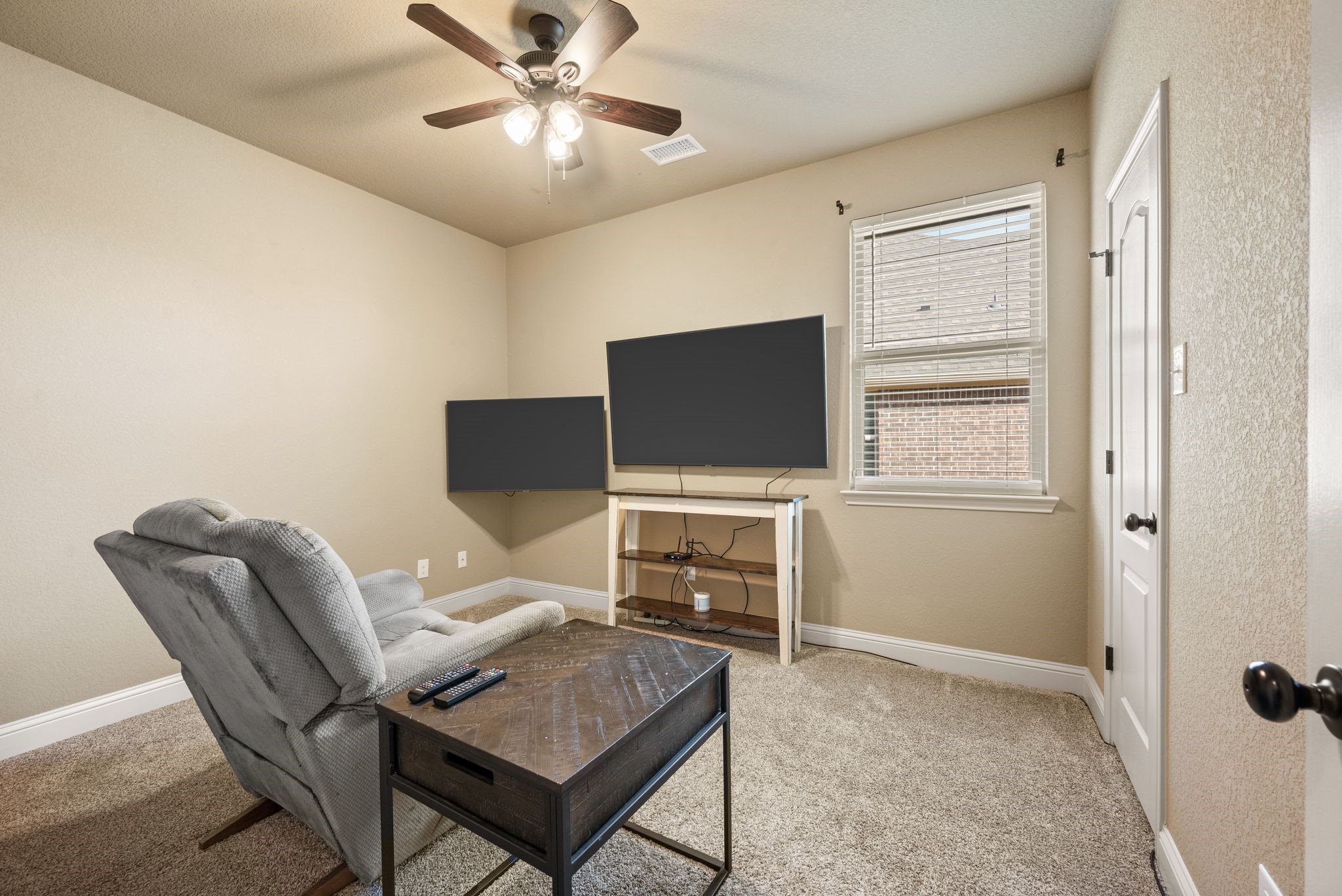 1684 Laramie Lane