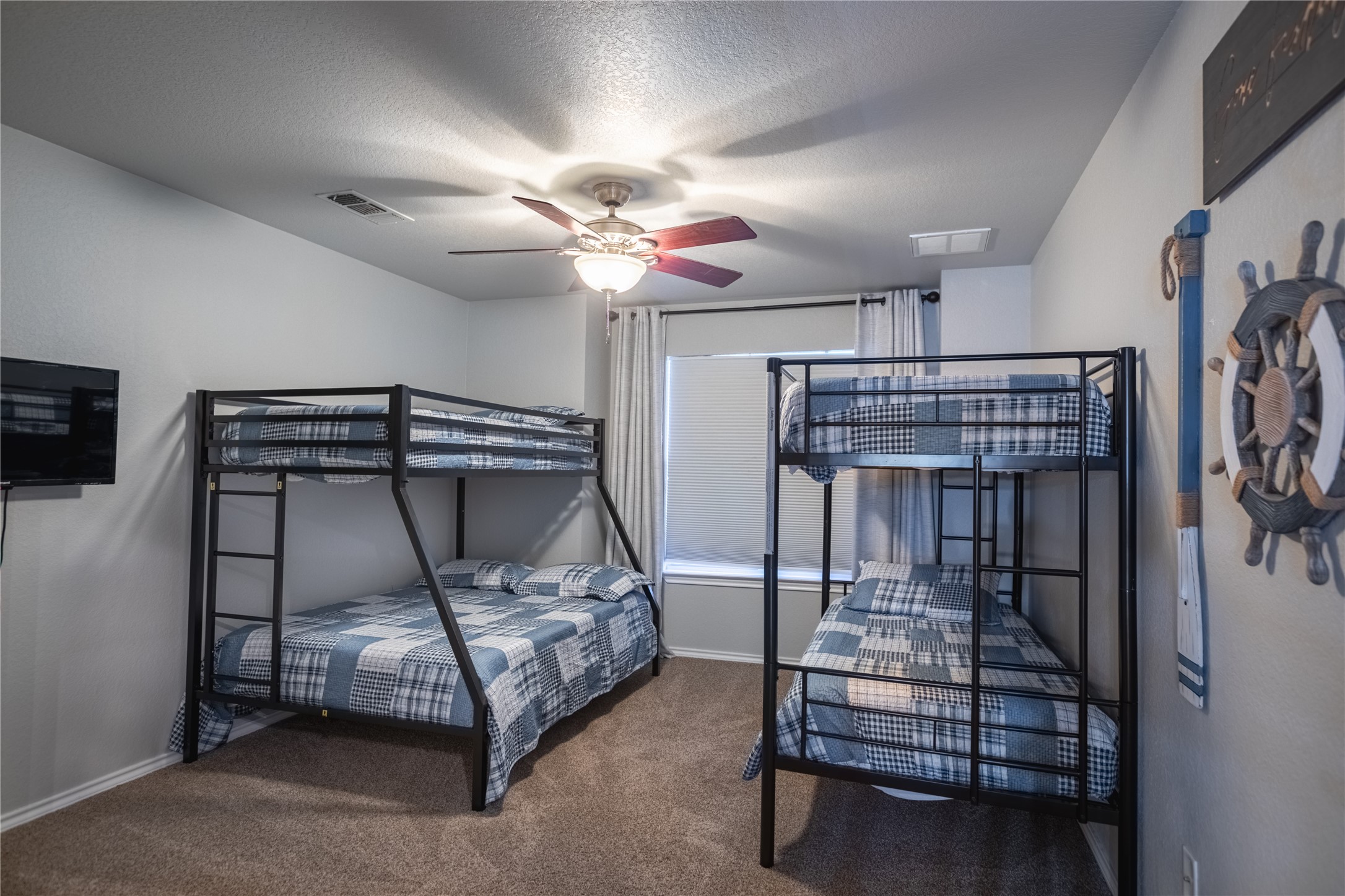 2702 River Ridge Court