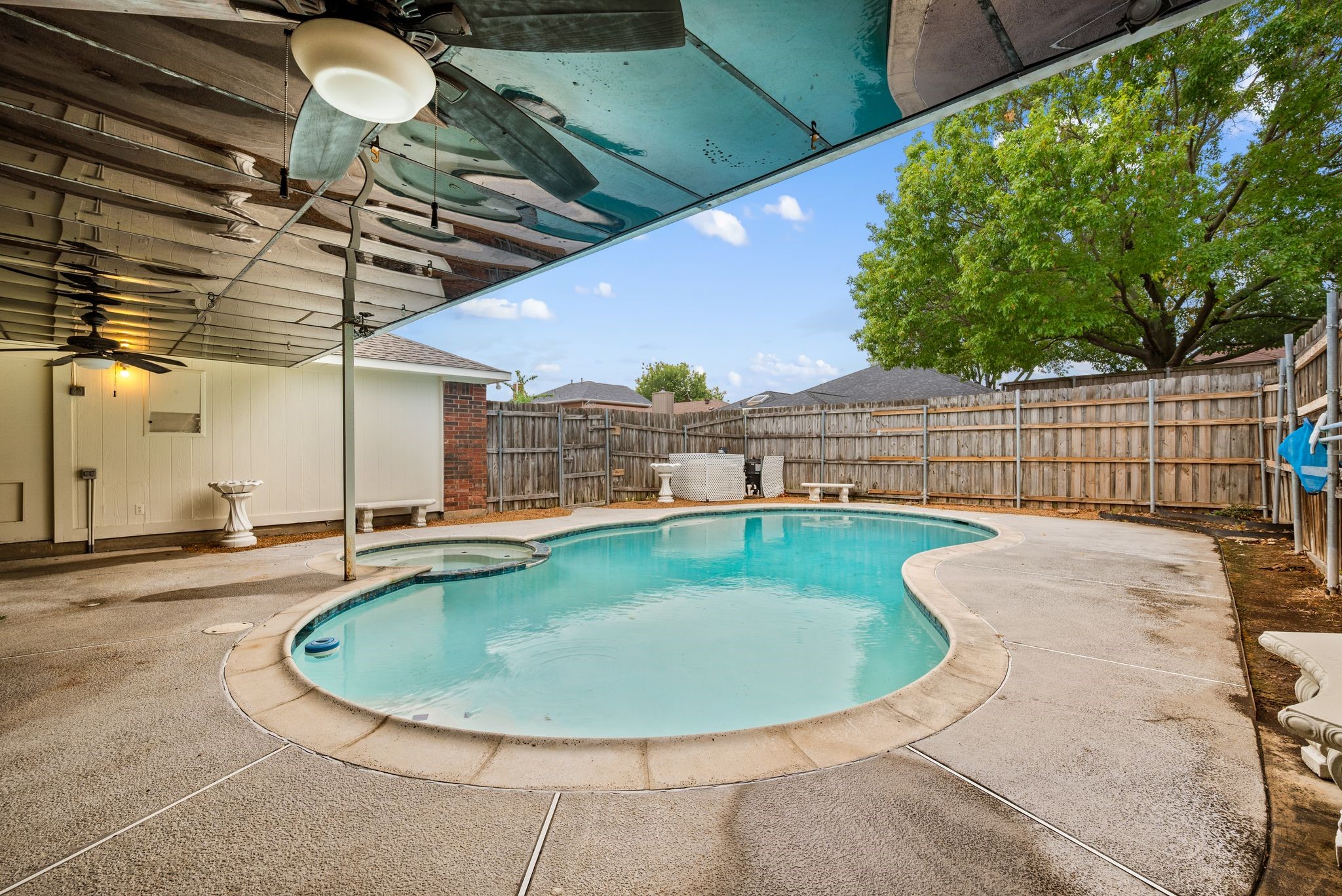 6605 Bluebonnet Drive