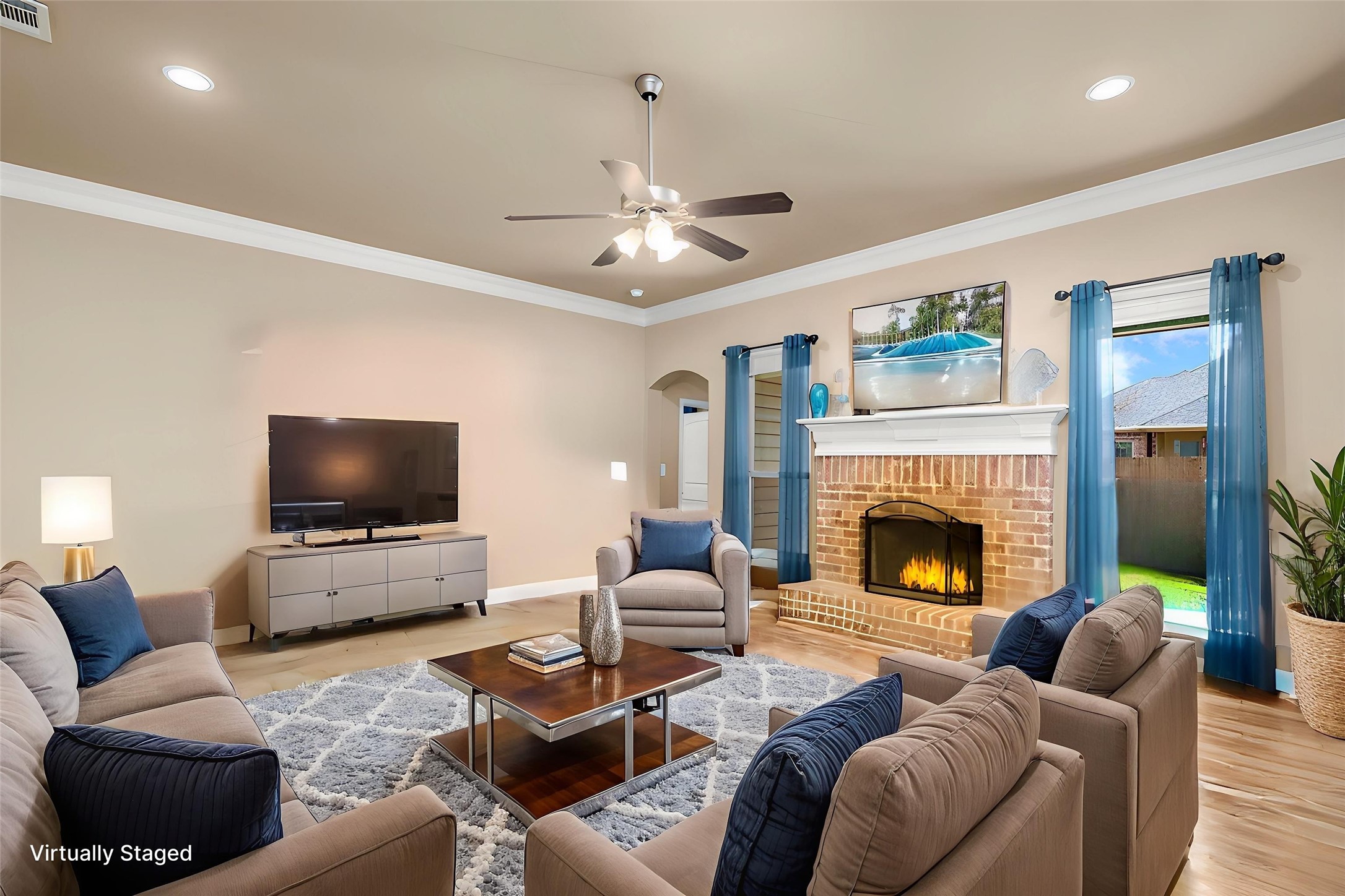 313 Donna Circle