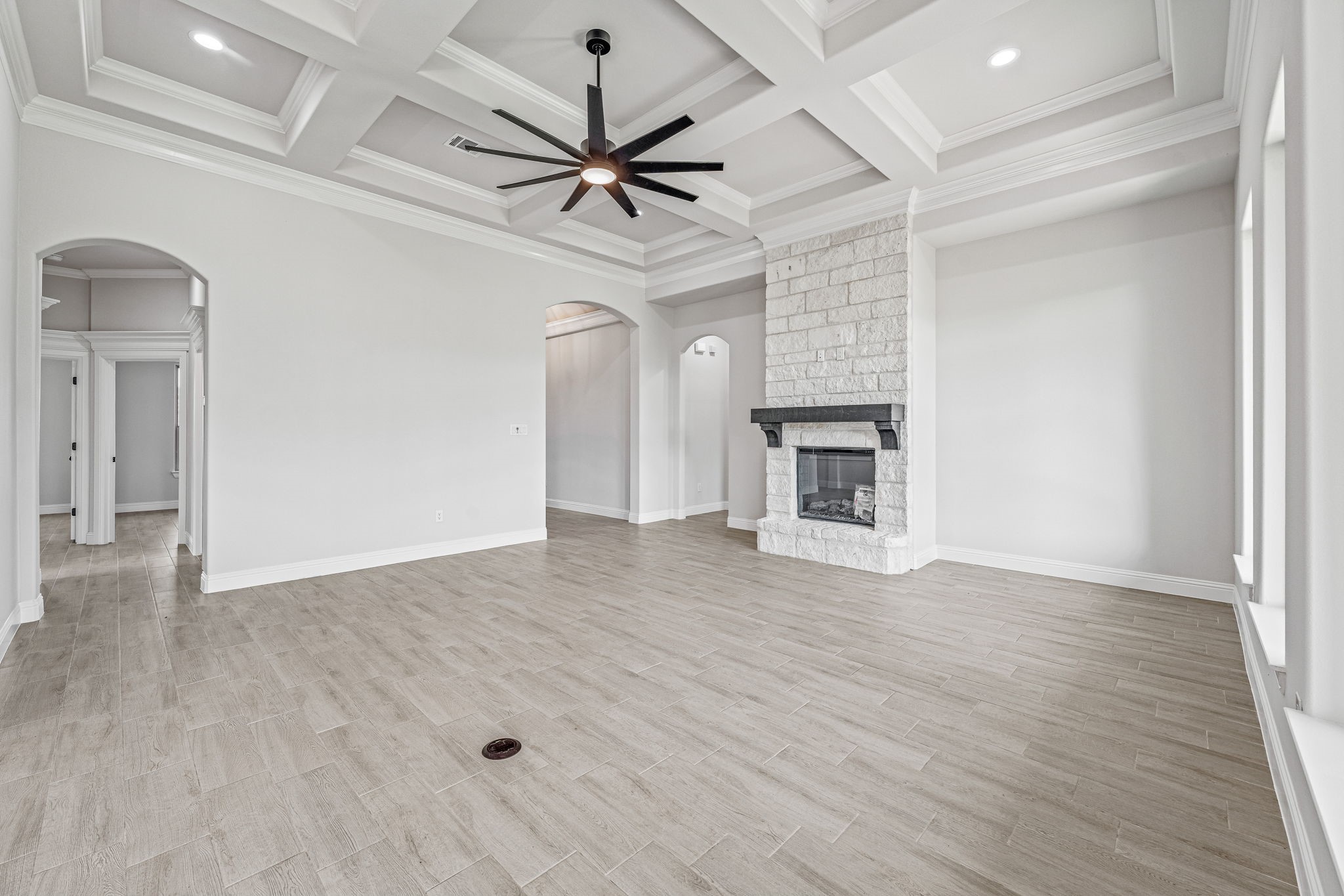 2160 Middlewood Circle