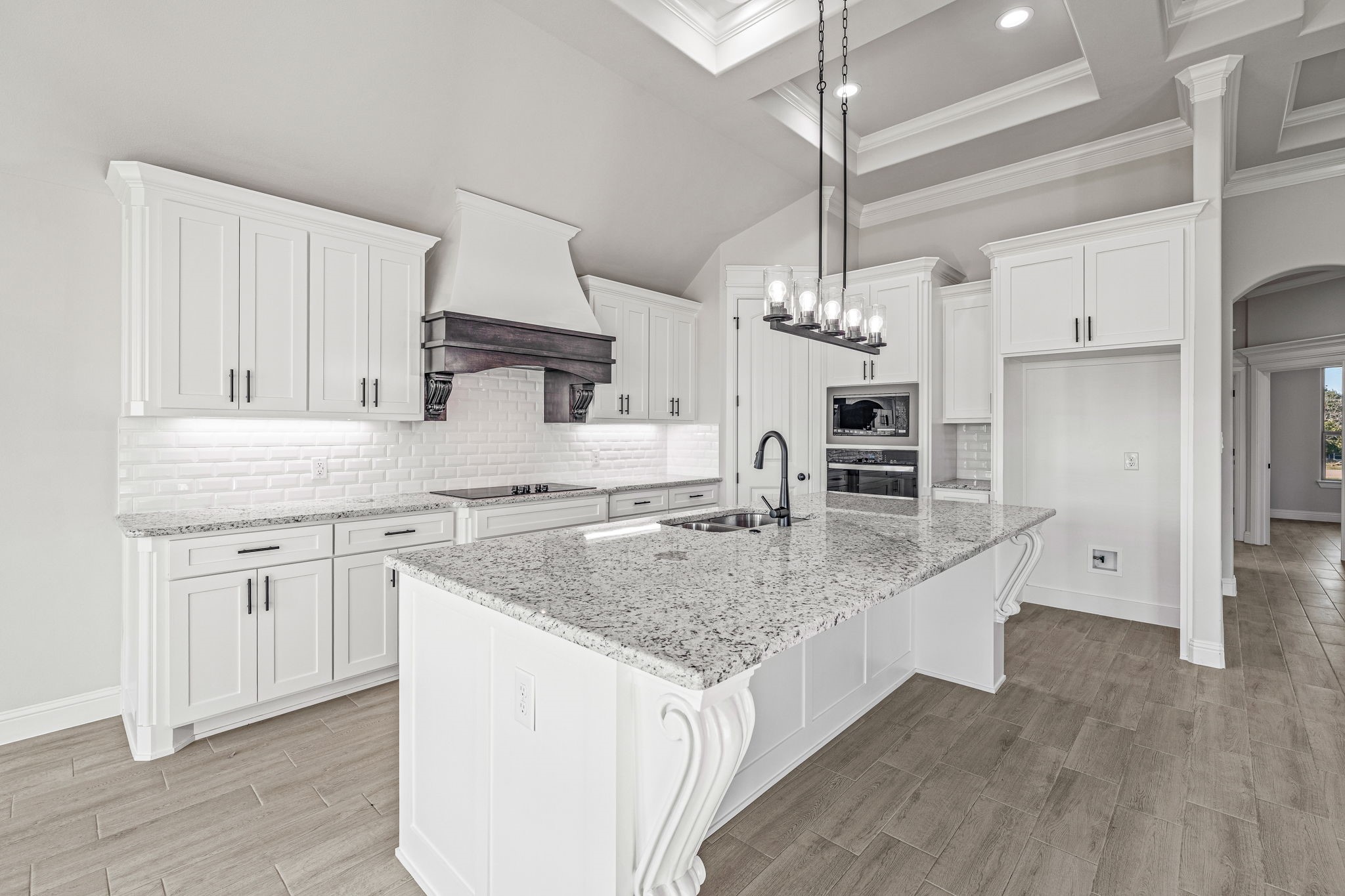 2160 Middlewood Circle