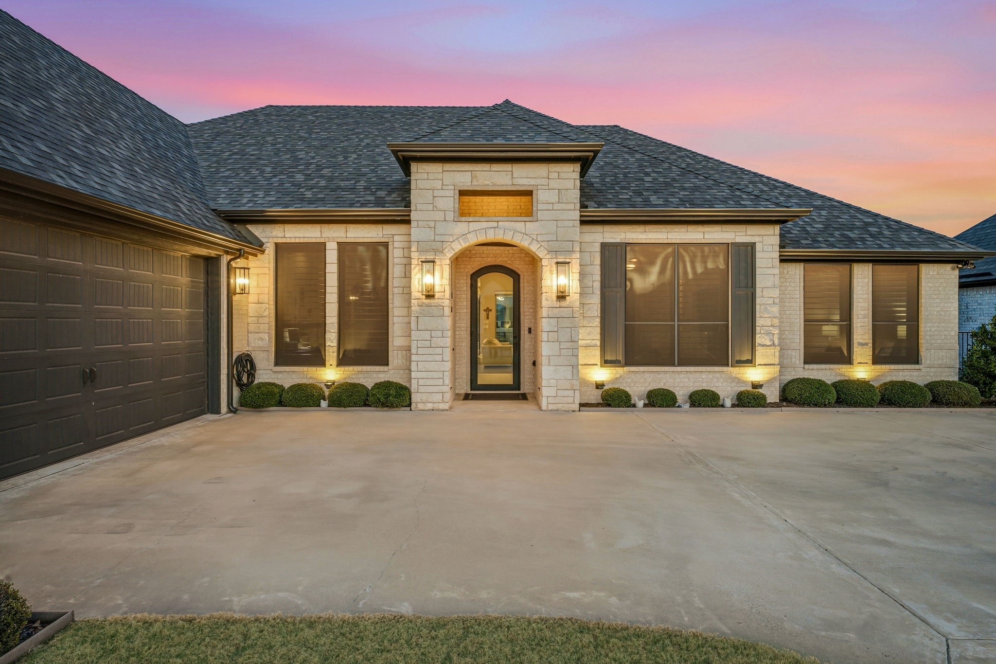 2040 Spieth Street