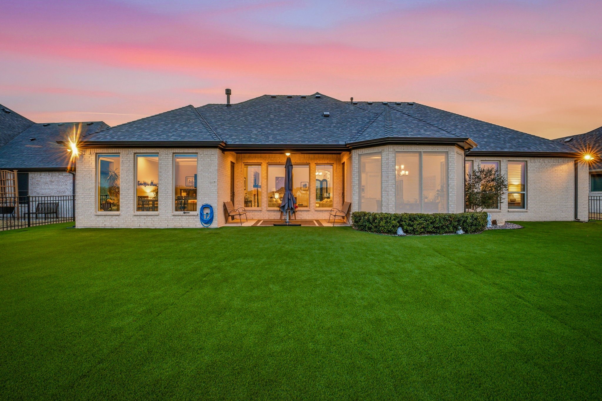 2040 Spieth Street