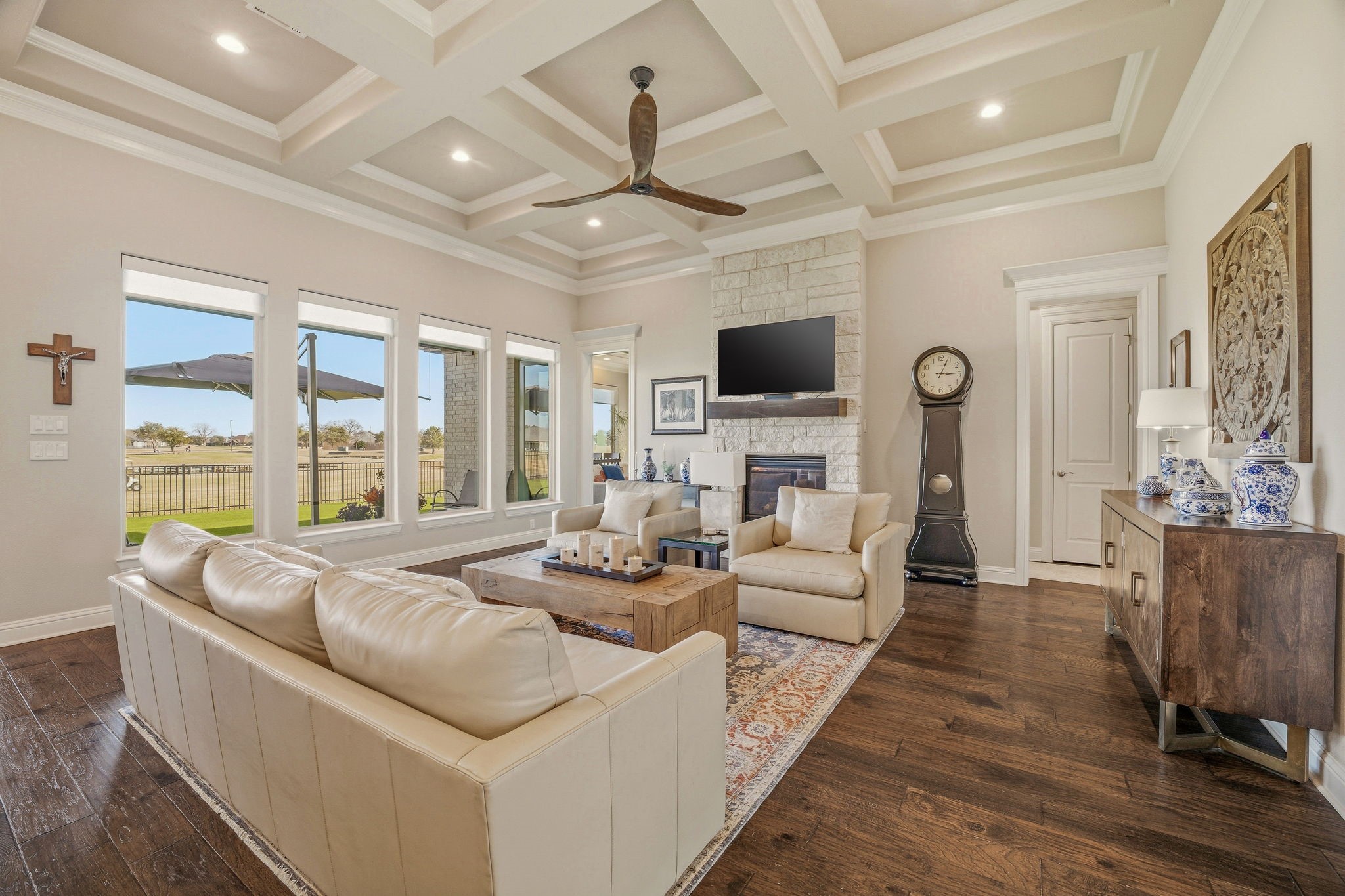 2040 Spieth Street