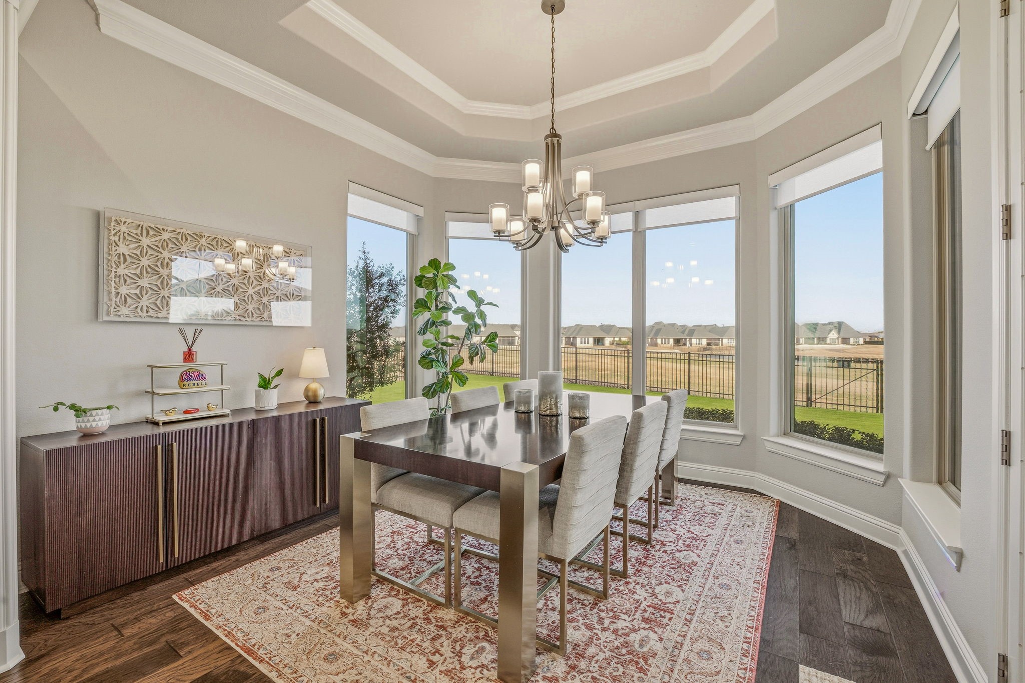 2040 Spieth Street