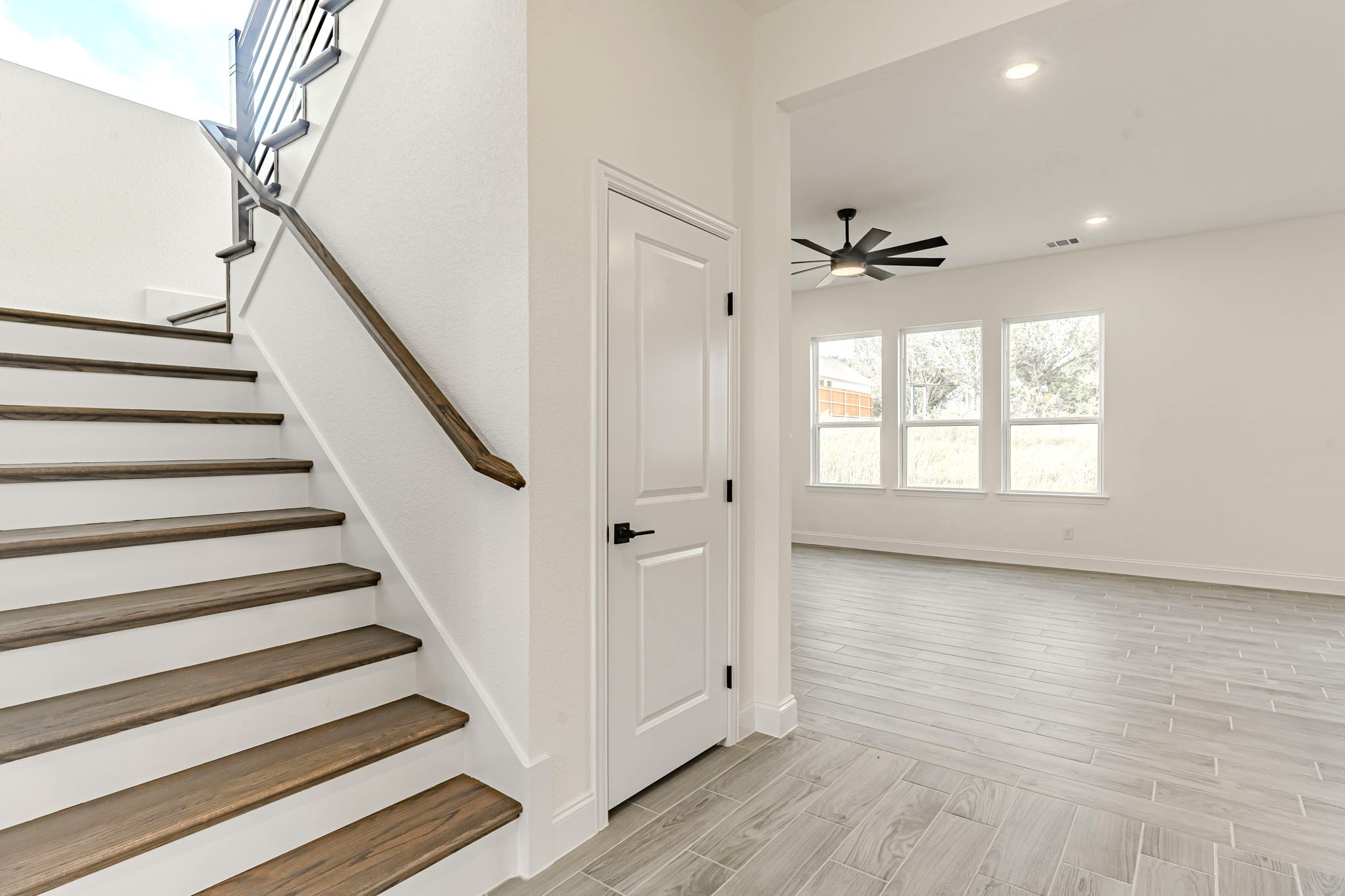 5420 Van Horn Drive