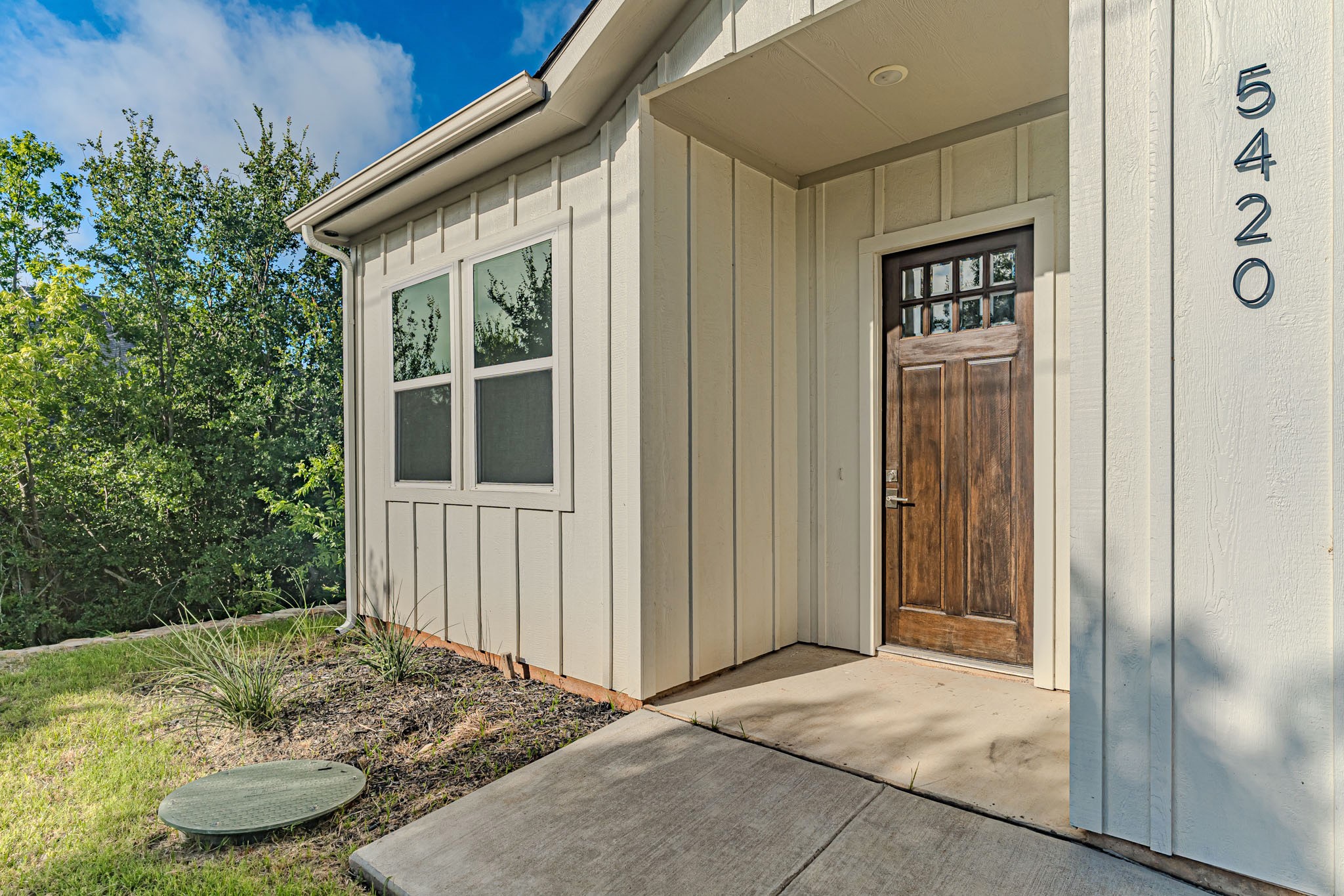 5420 Van Horn Drive