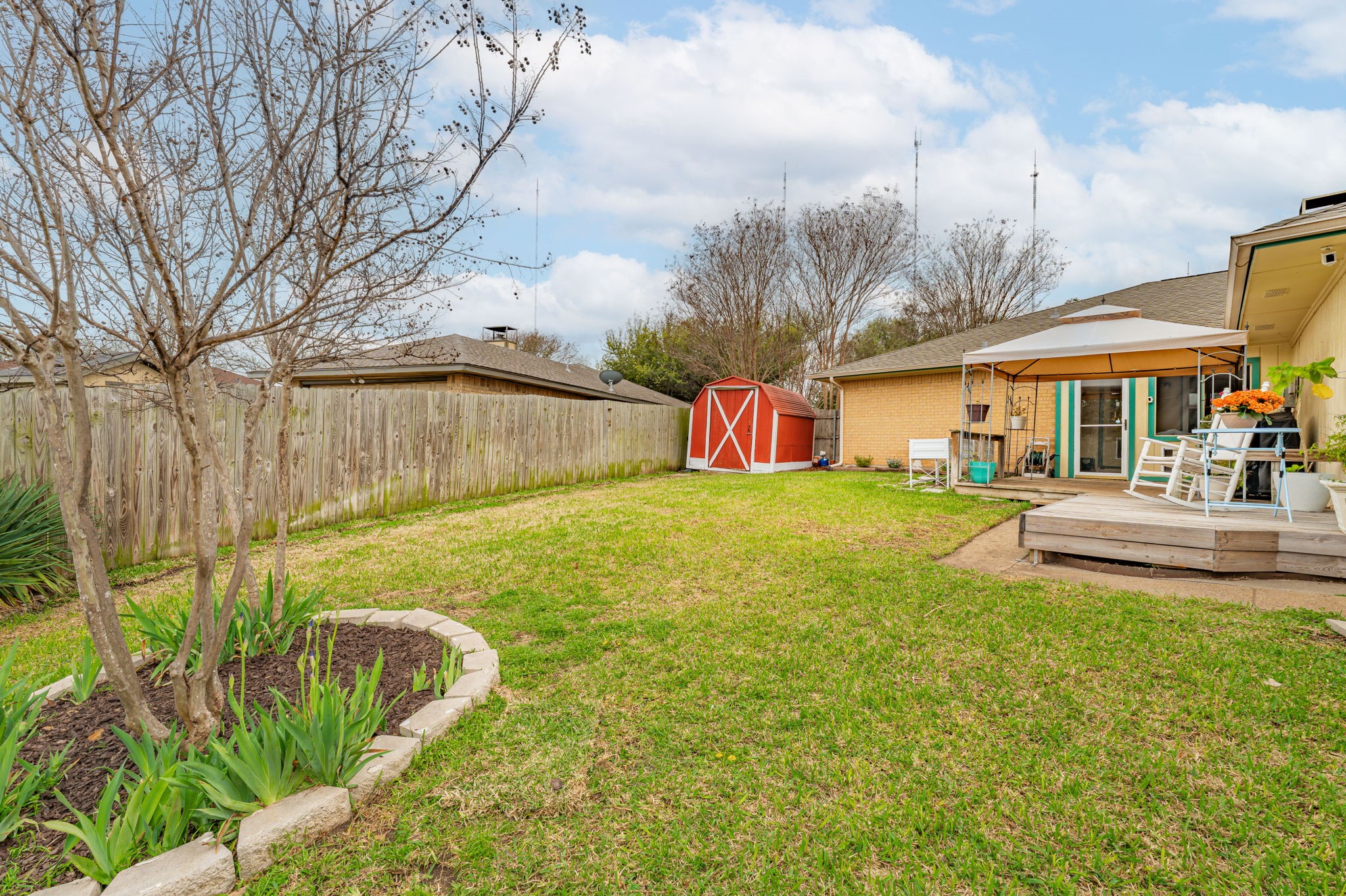 401 Meadow Ridge Drive
