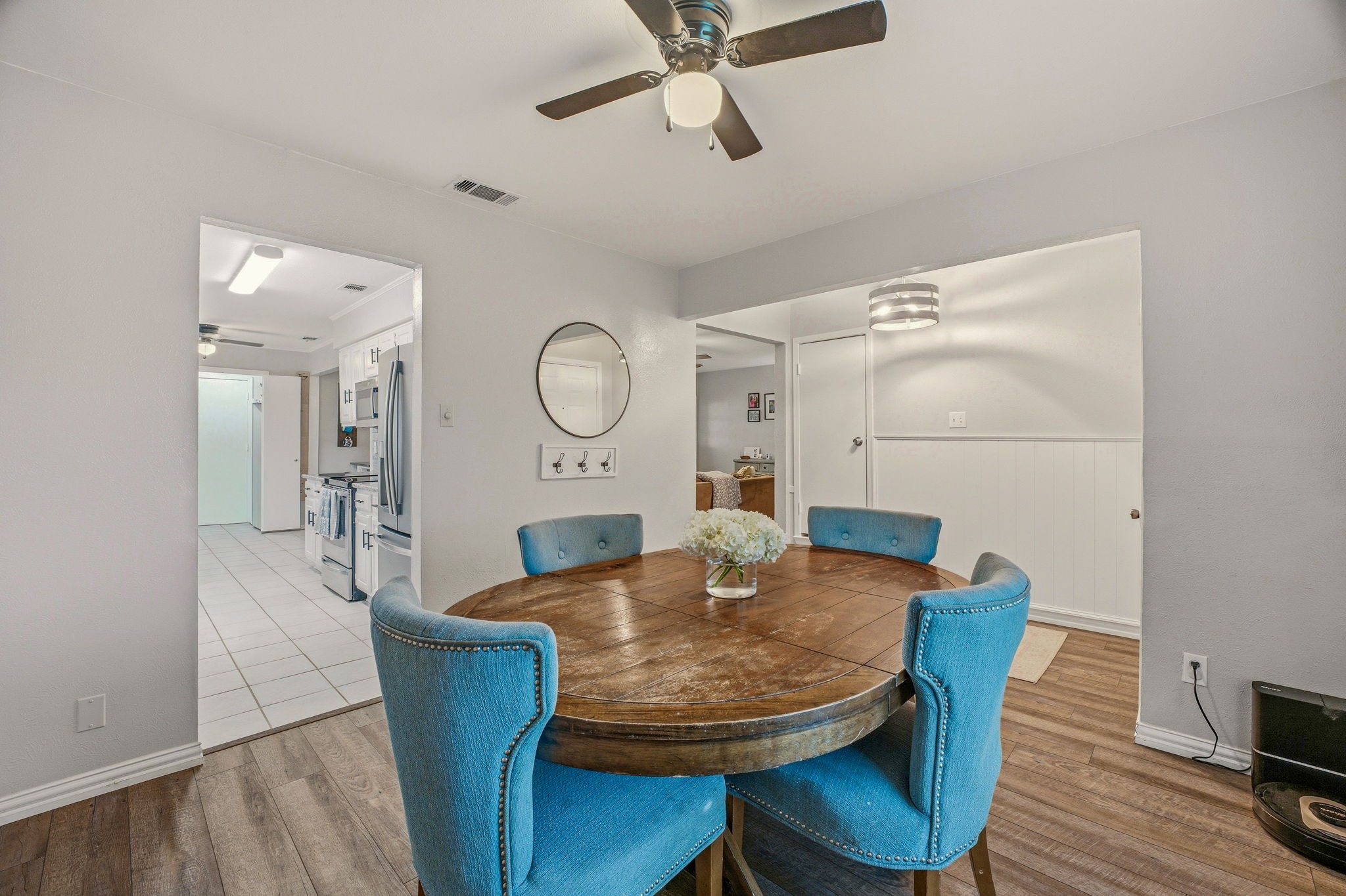 401 Meadow Ridge Drive