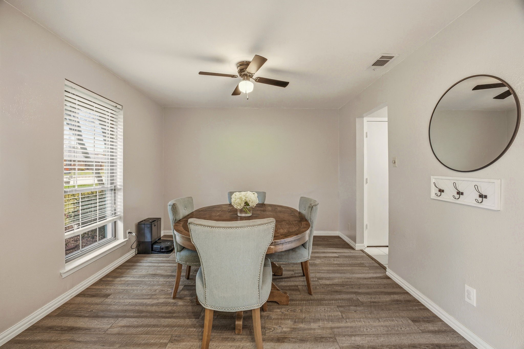401 Meadow Ridge Drive