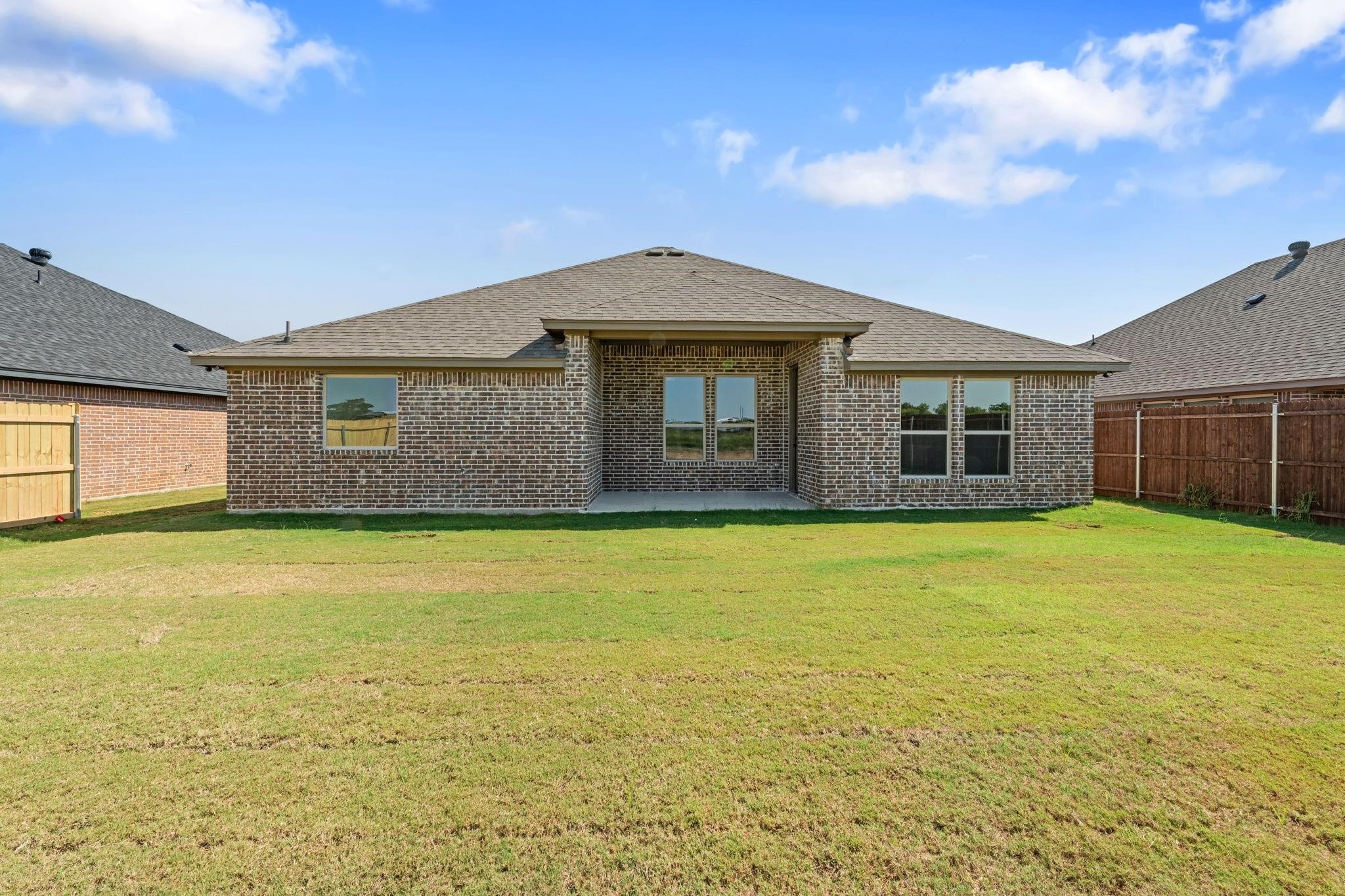 1418 Oleander Drive
