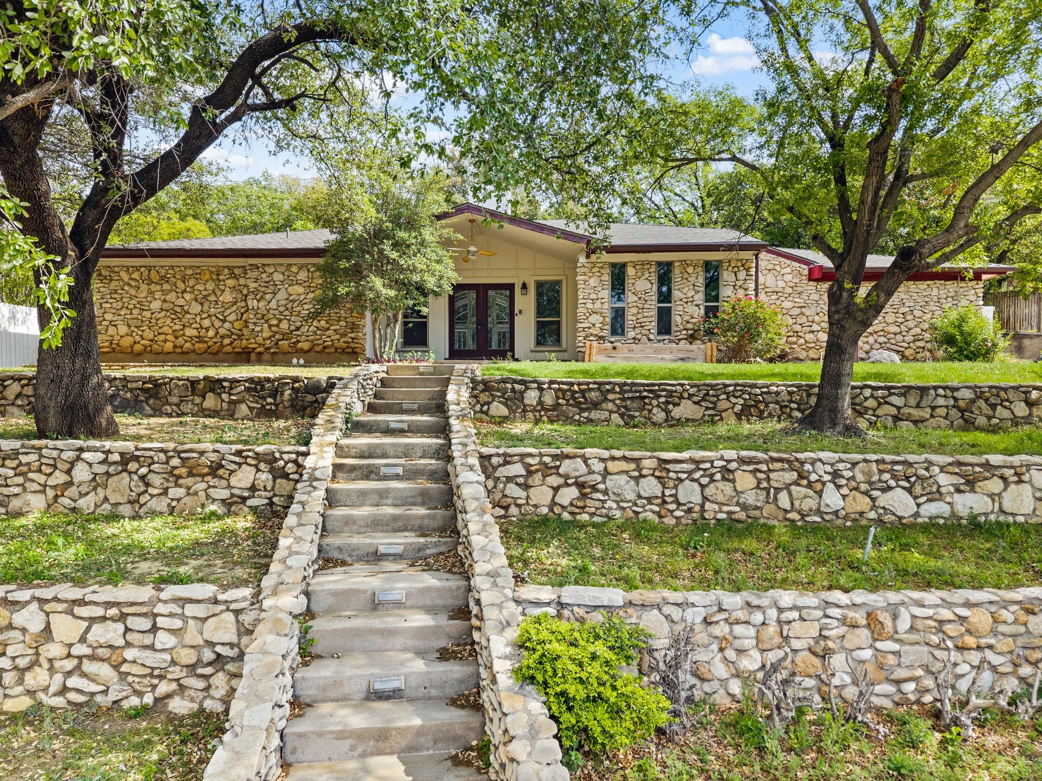 405 Chandler Lake Road