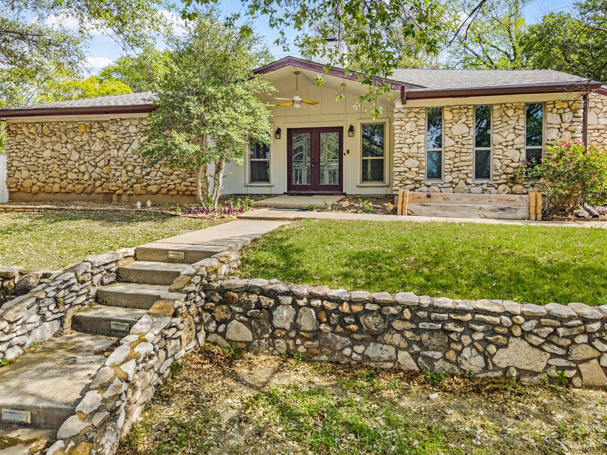 405 Chandler Lake Road