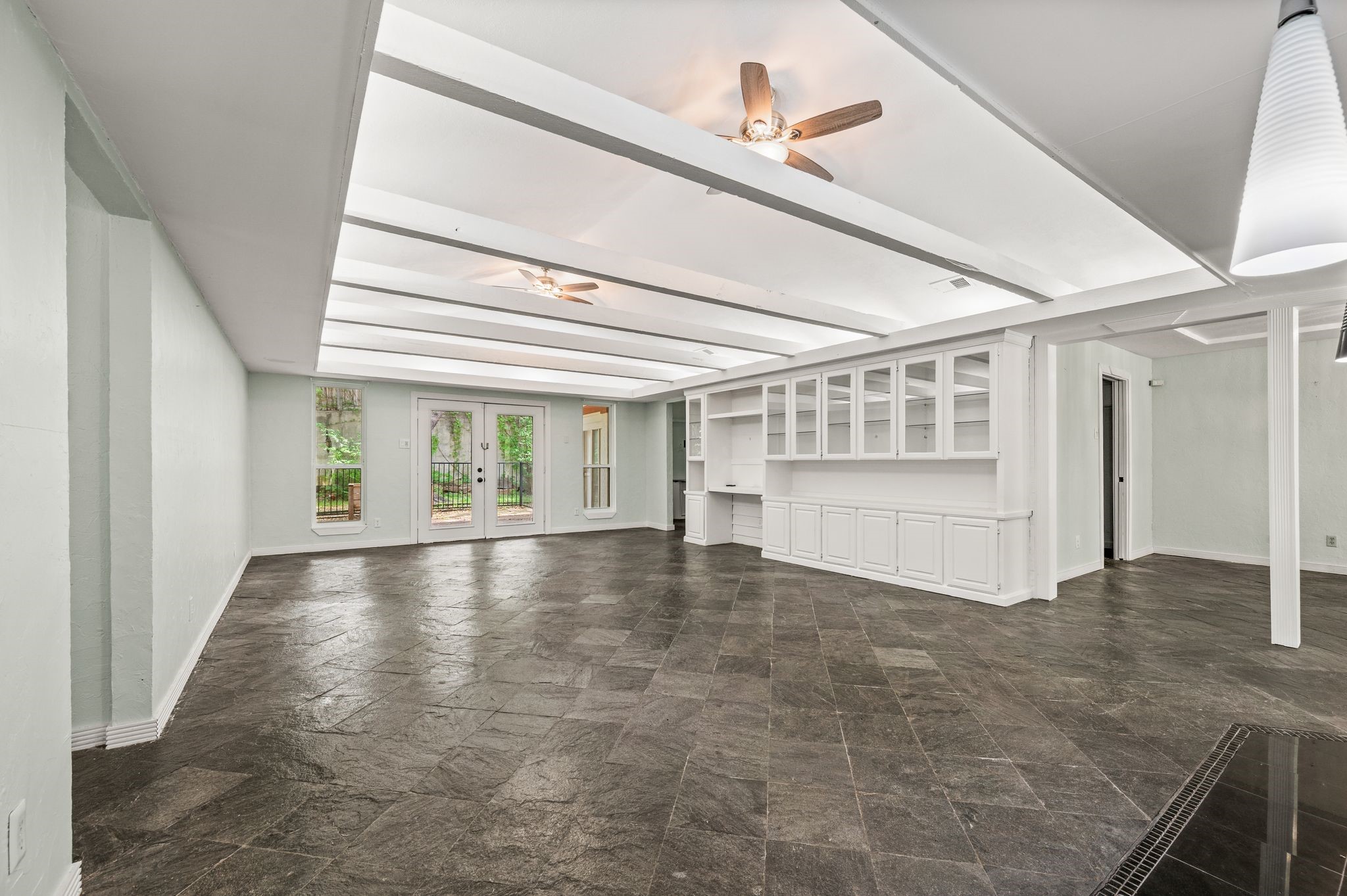 405 Chandler Lake Road