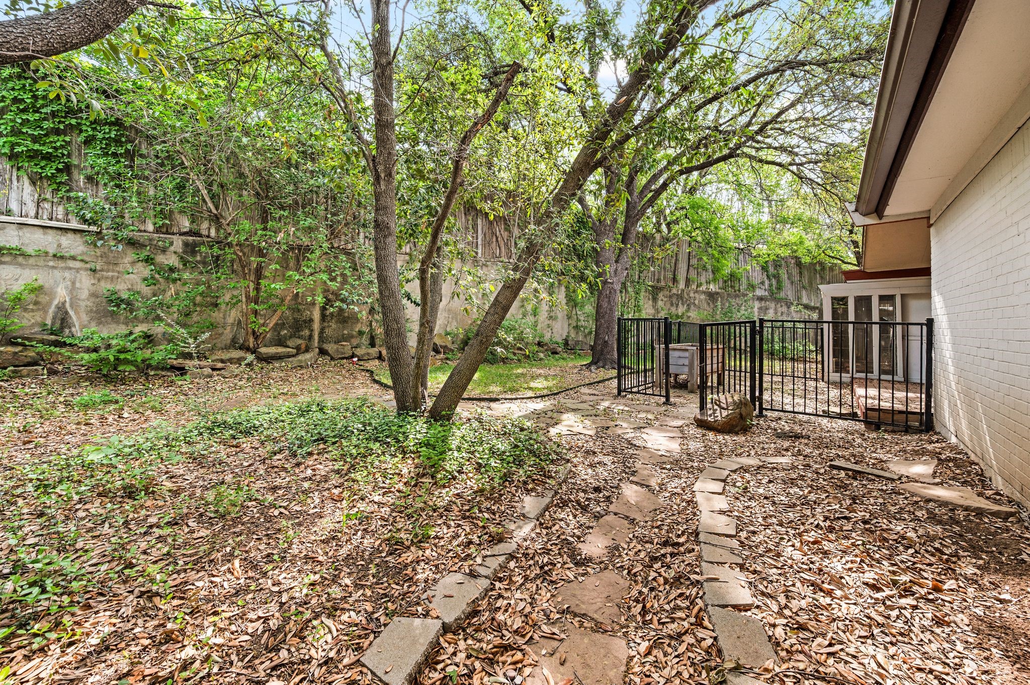 405 Chandler Lake Road