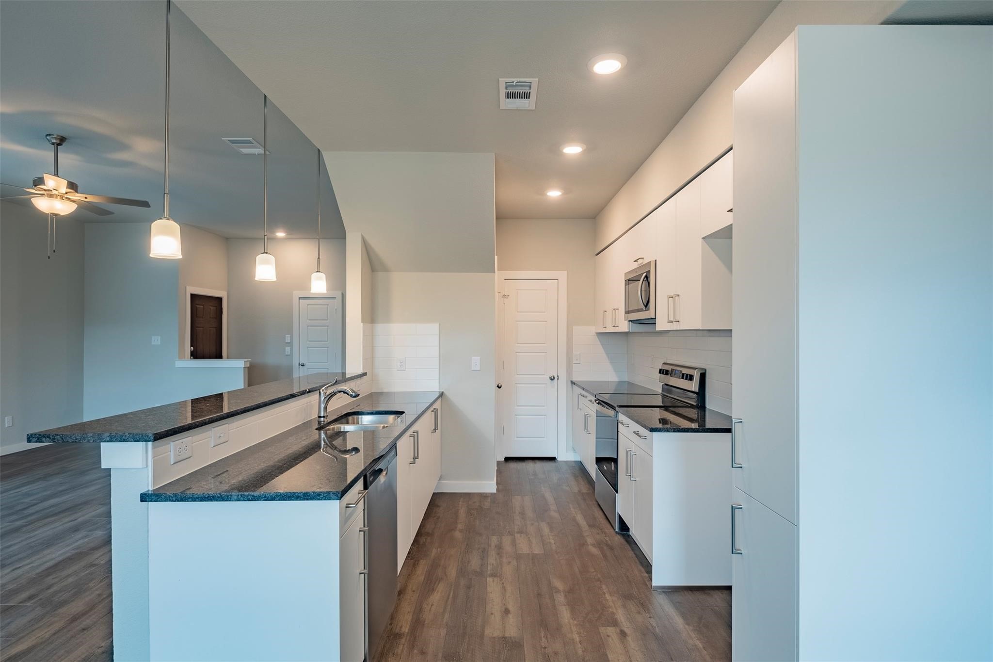 640-644 Wheatfield