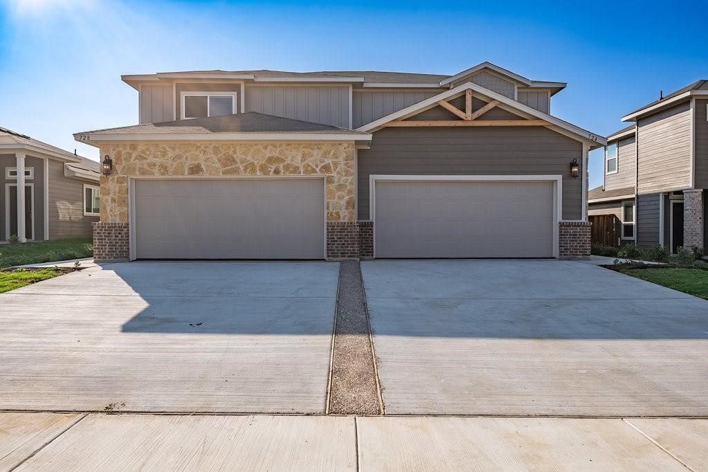 640-644 Wheatfield