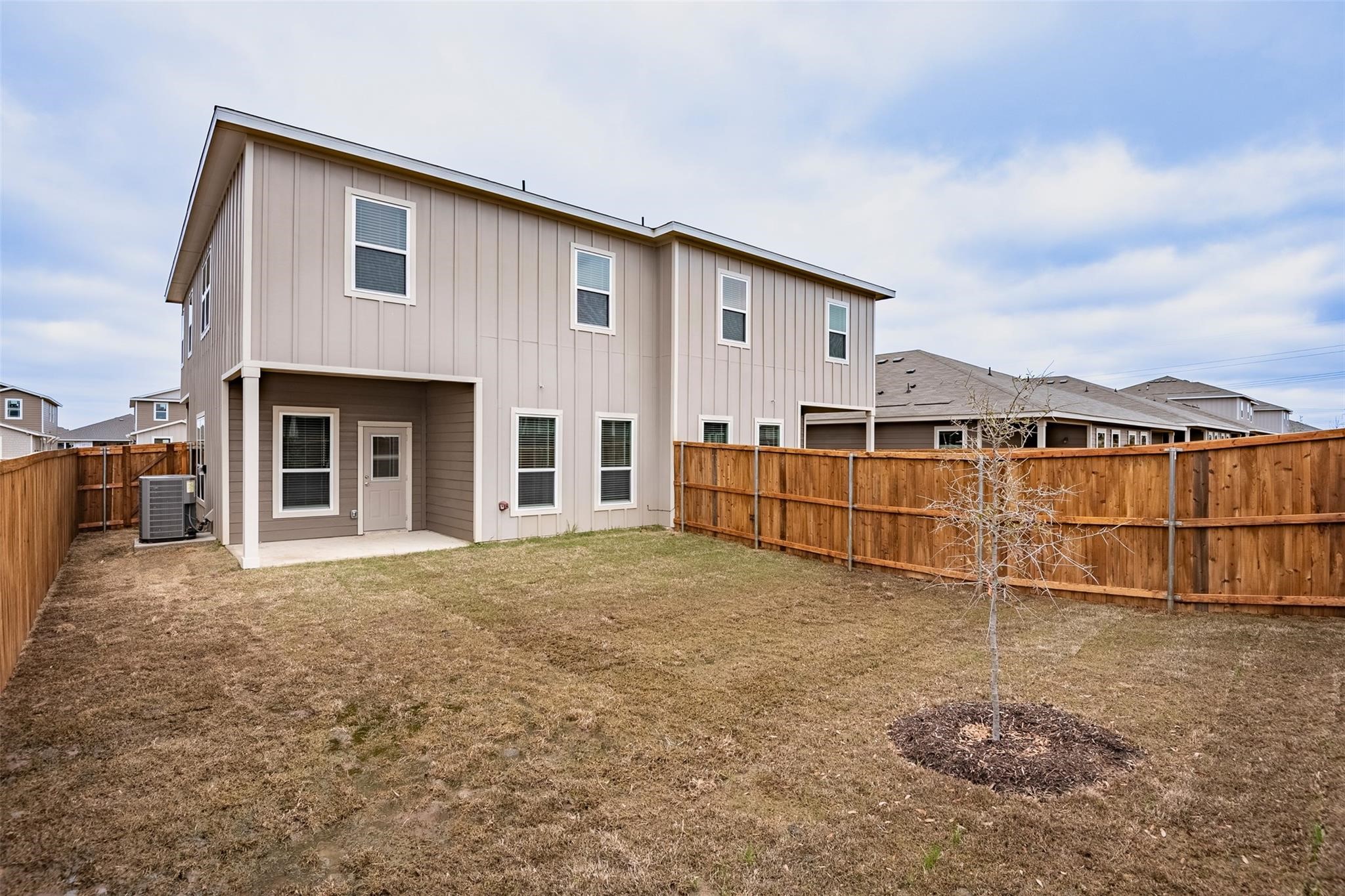 640-644 Wheatfield