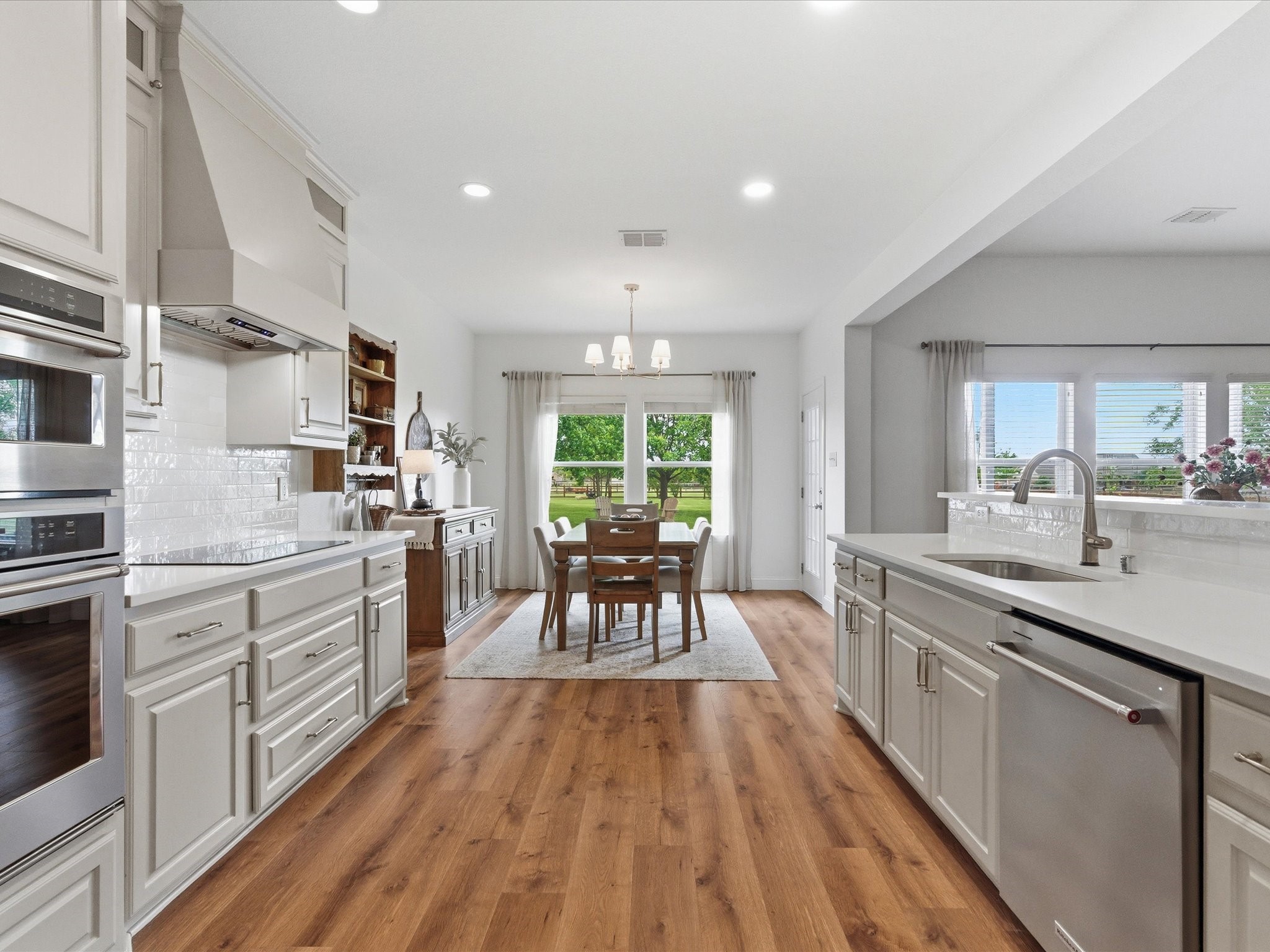 7811 Valley Ridge Drive