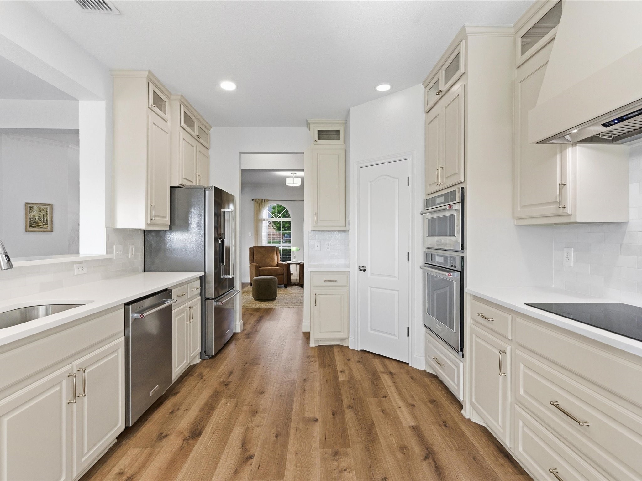 7811 Valley Ridge Drive