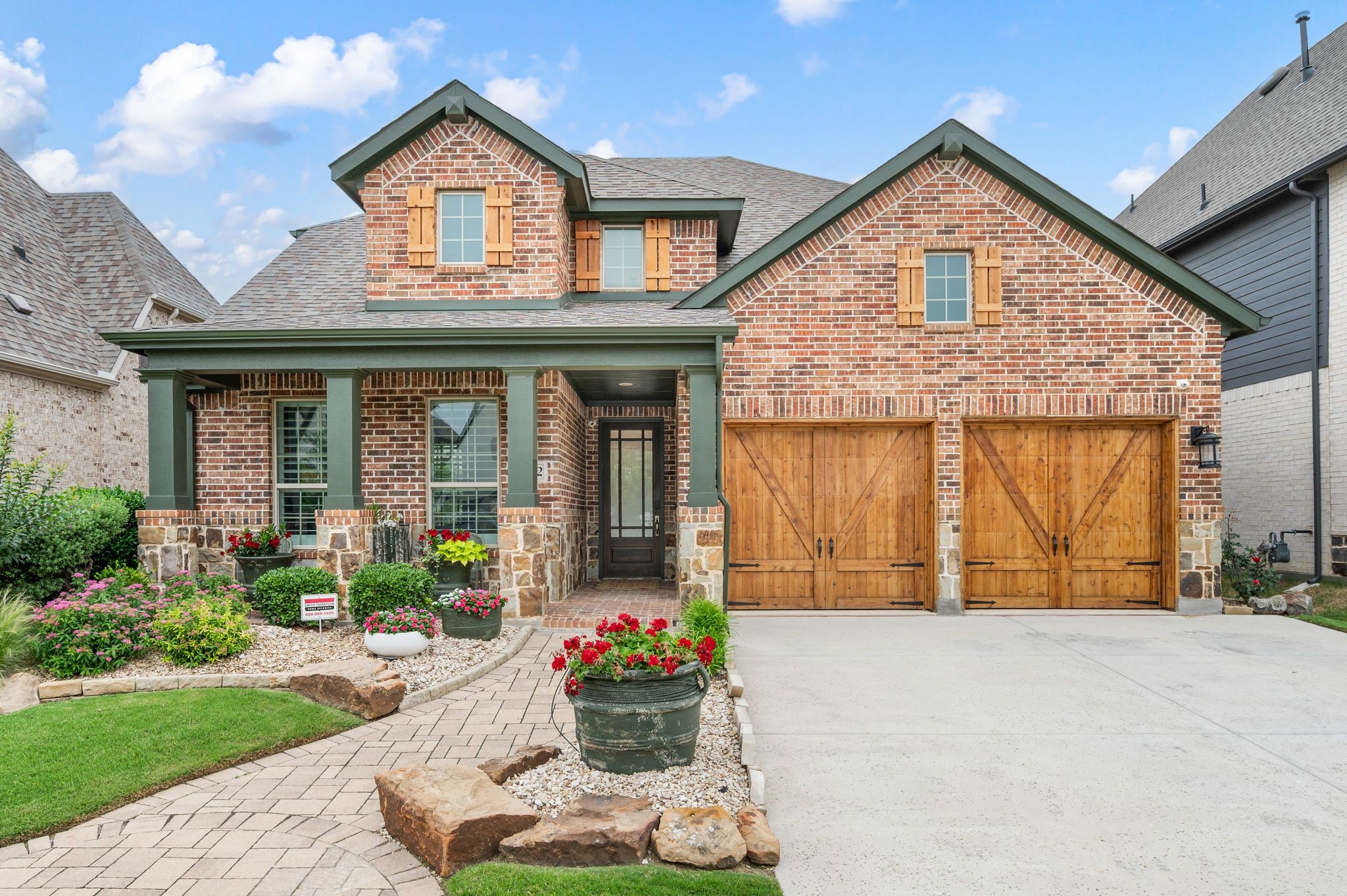 1112 Homestead Way