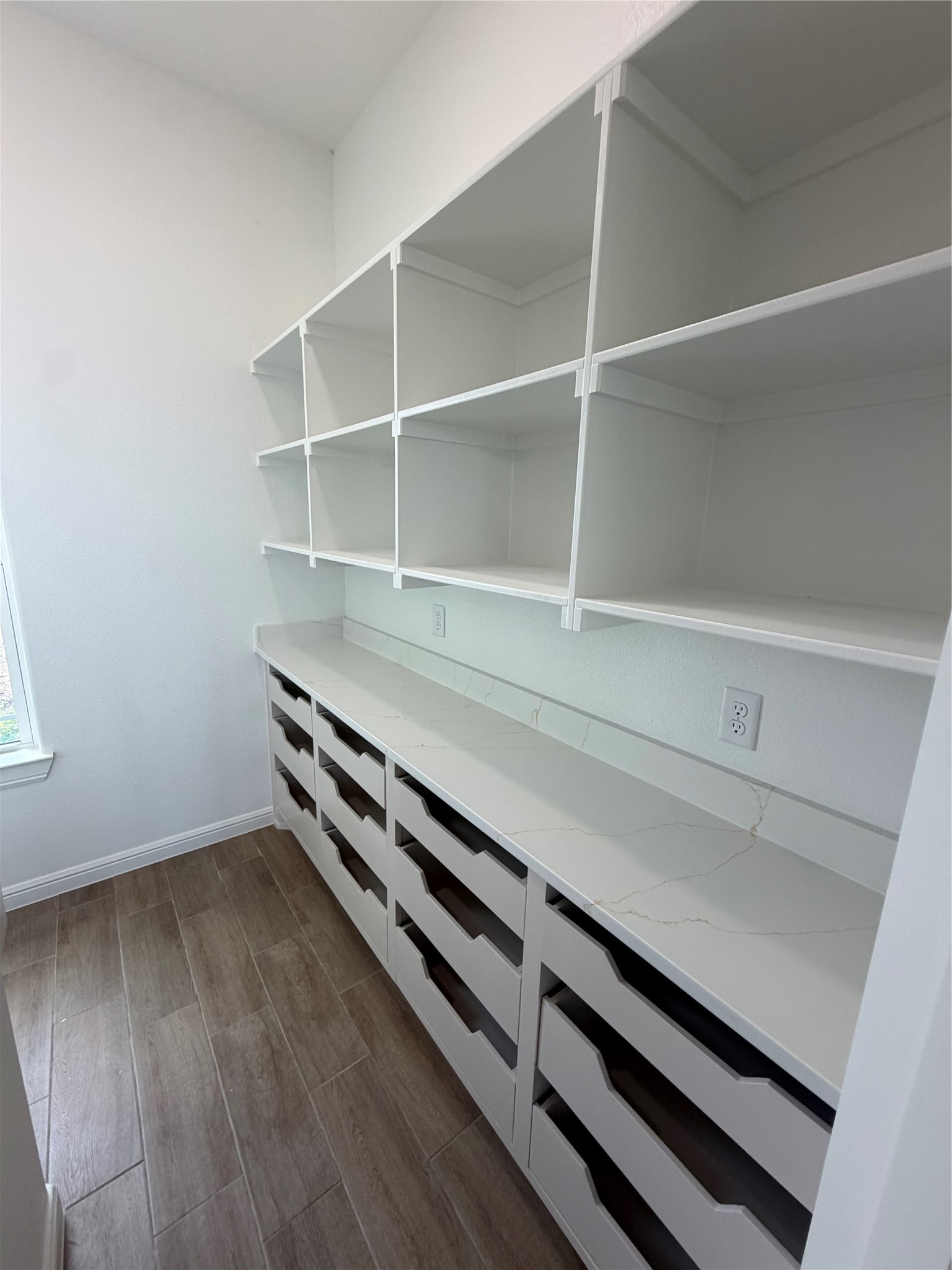 2704 Village Road