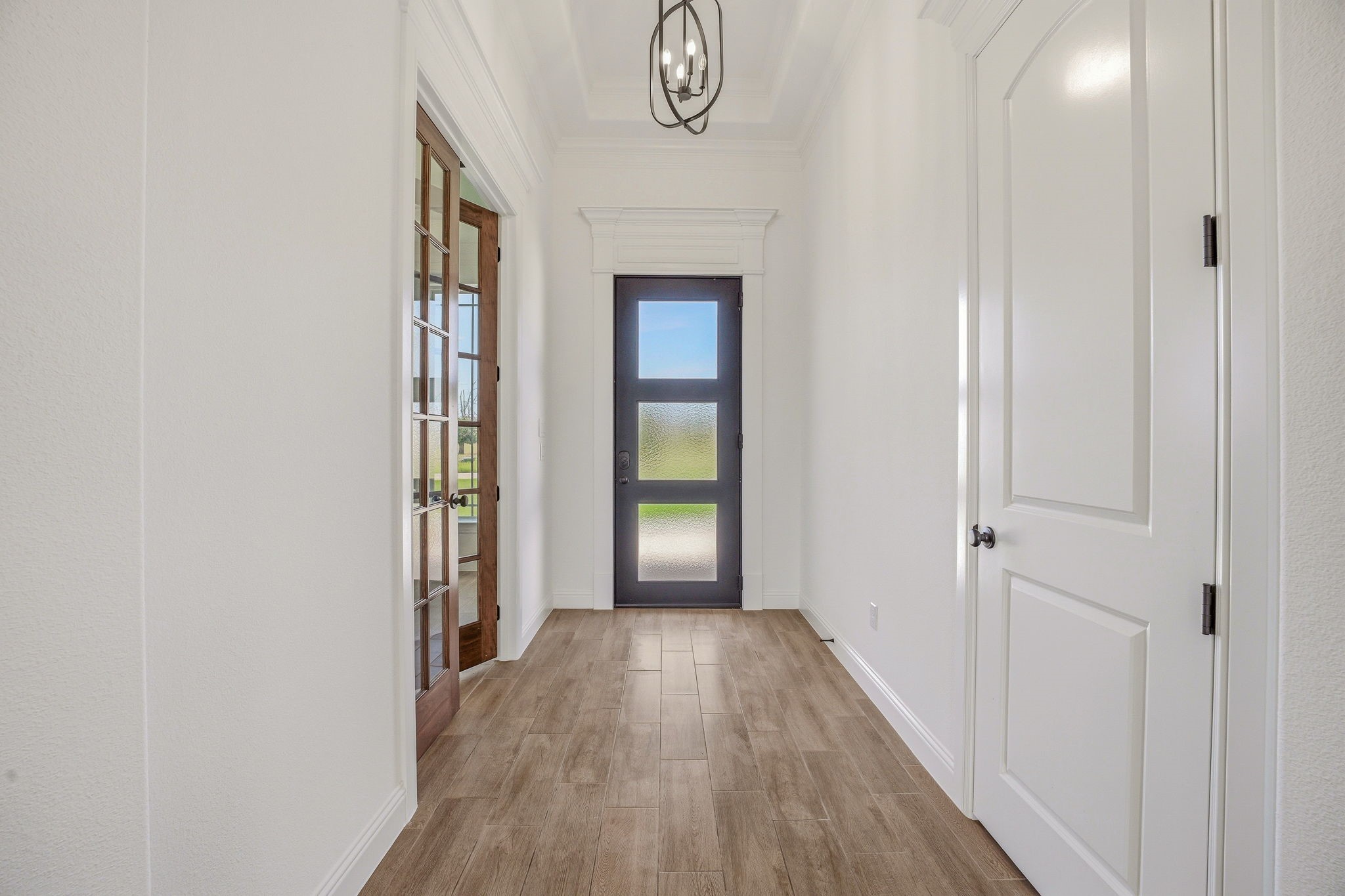 2704 Village Road