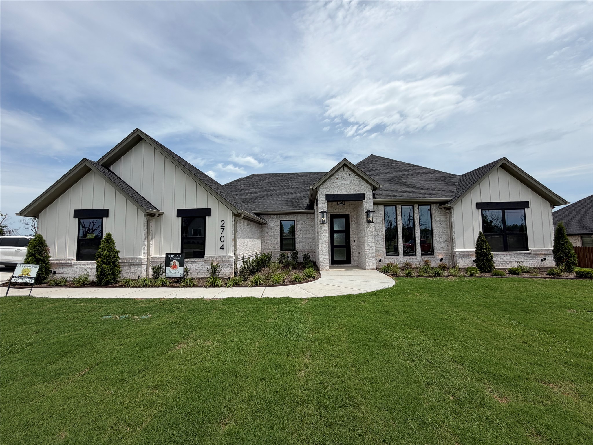 2704 Village Road