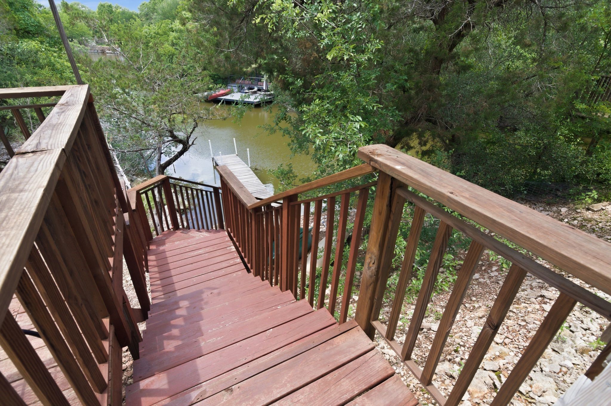 2710 Sky Harbour Drive