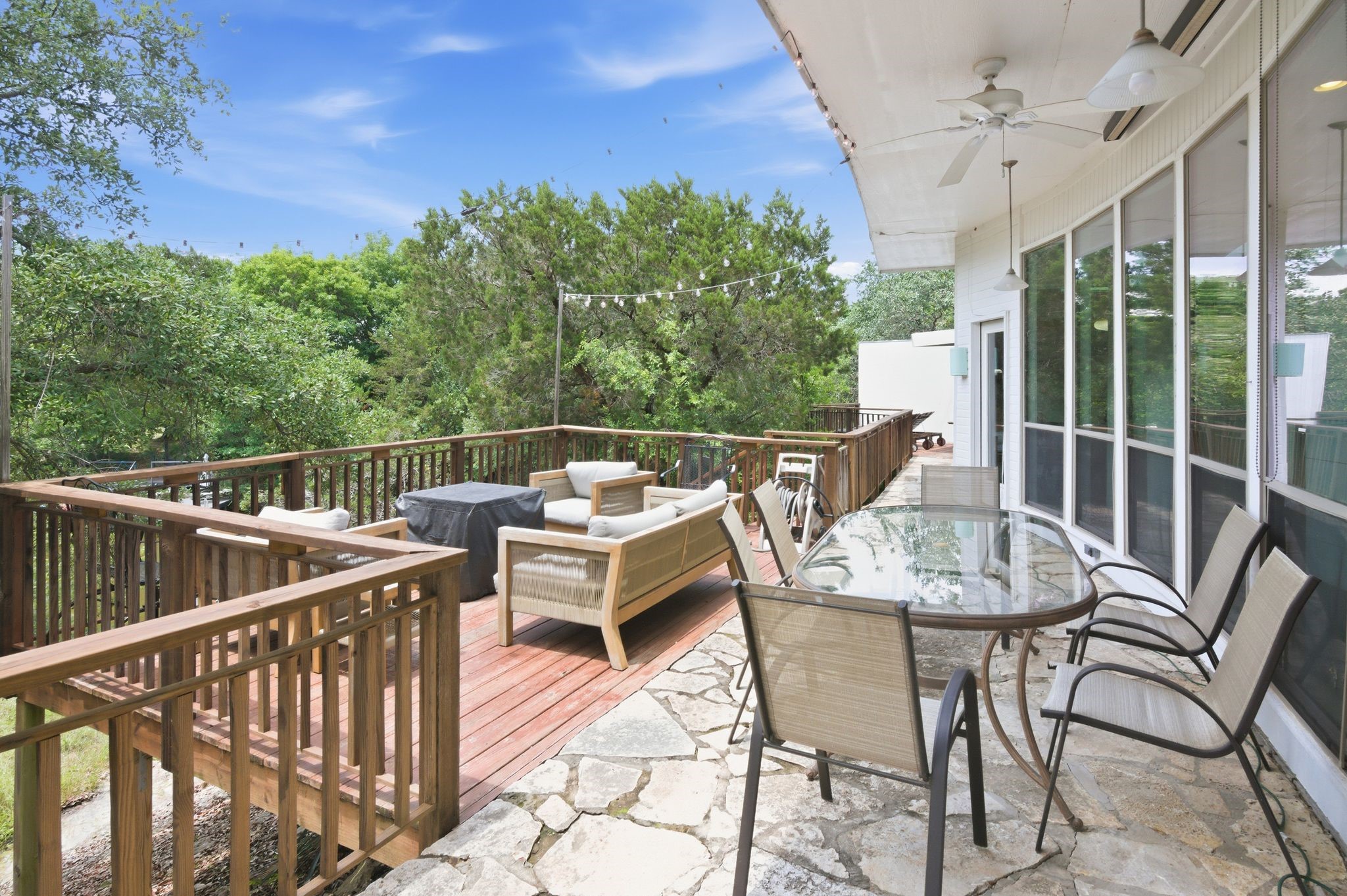 2710 Sky Harbour Drive