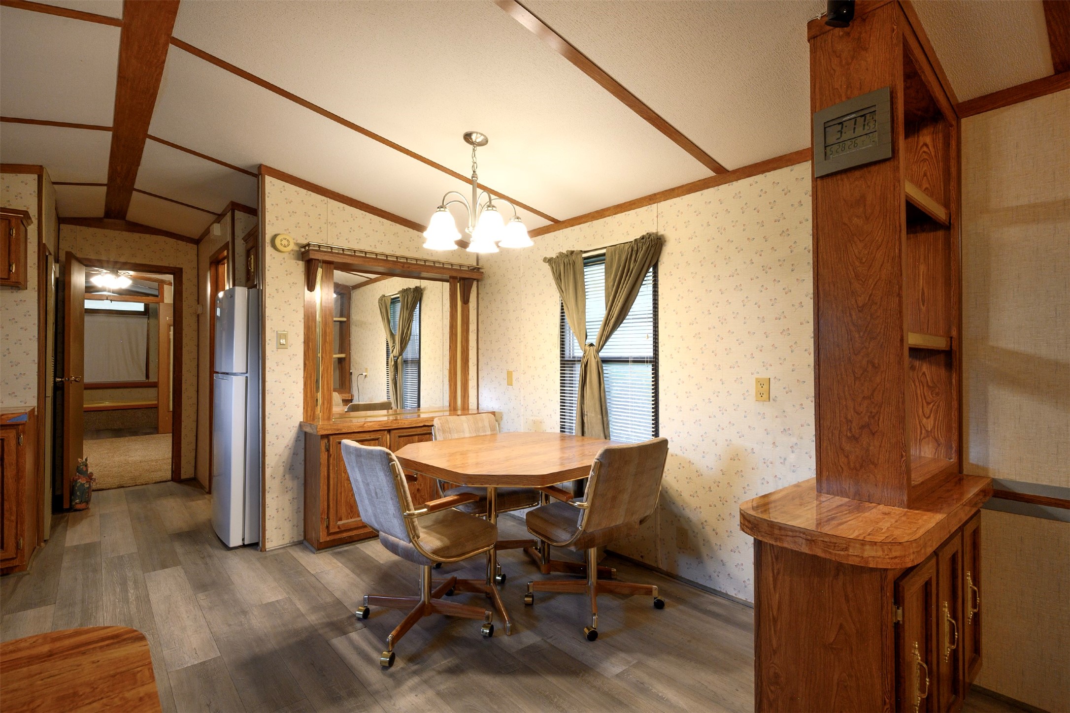 333 Private Road 1520