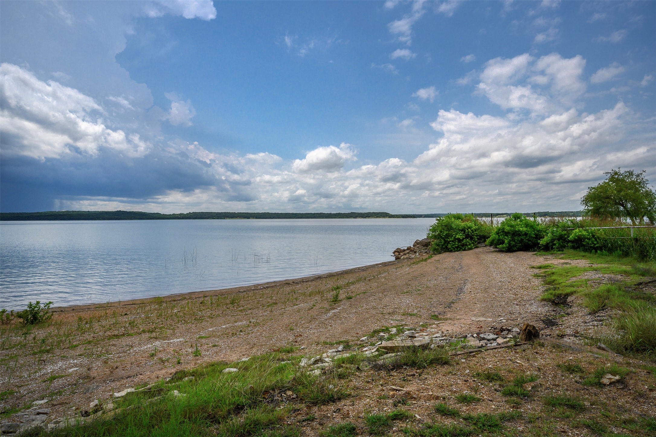 333 Private Road 1520