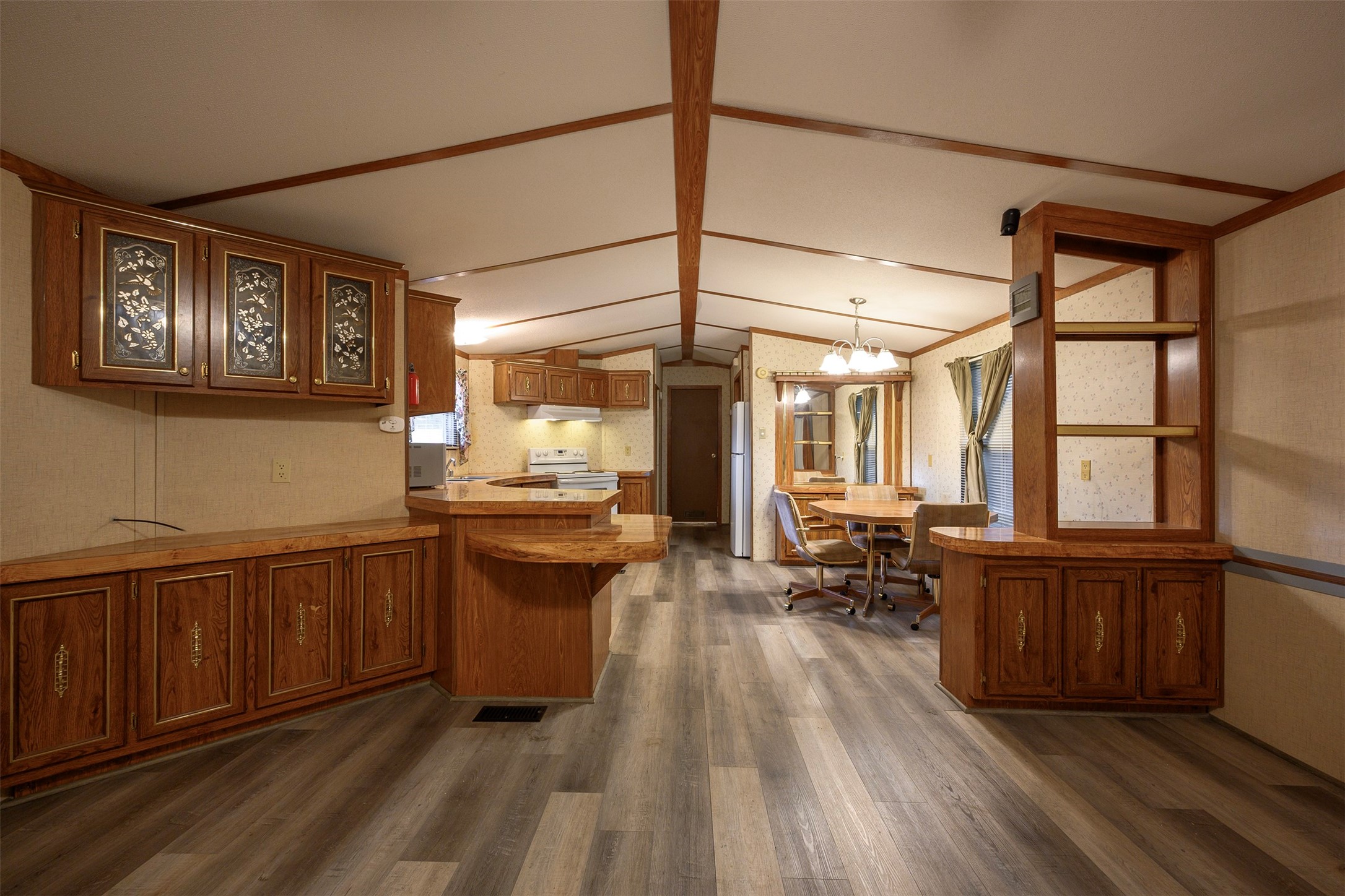 333 Private Road 1520