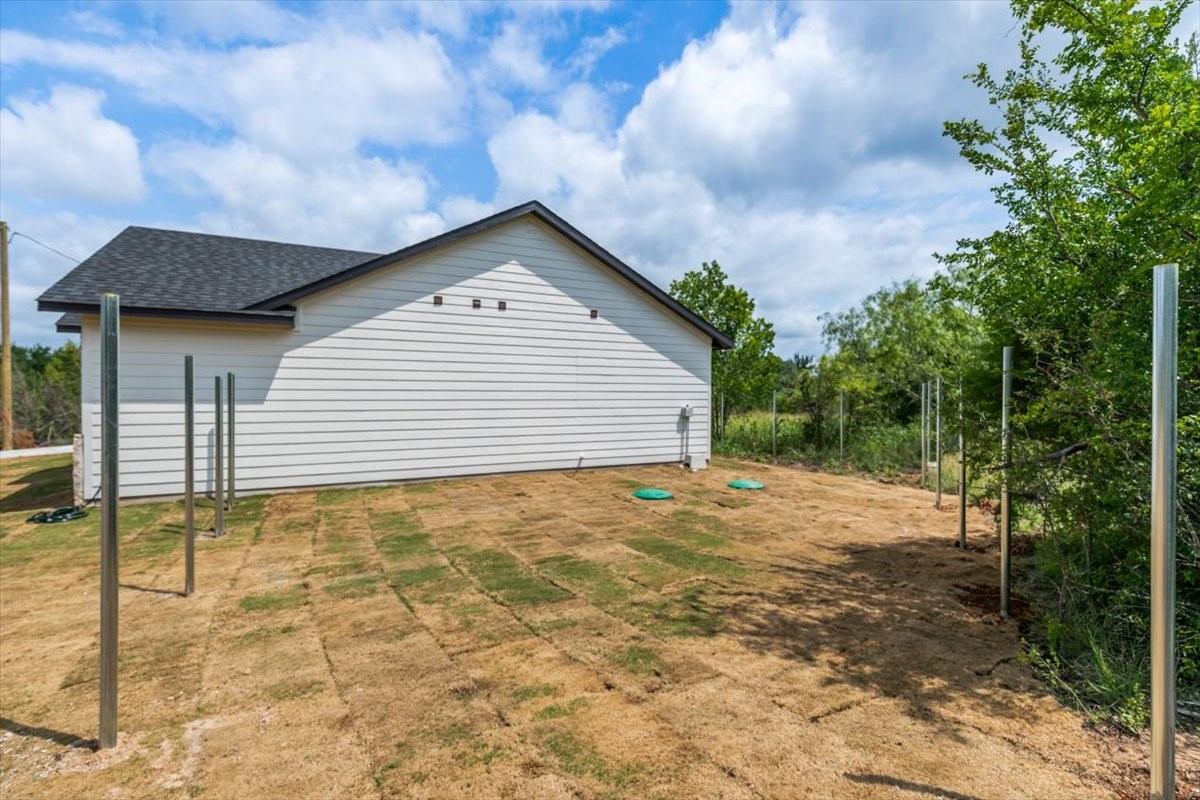 5652 Black Pine Circle