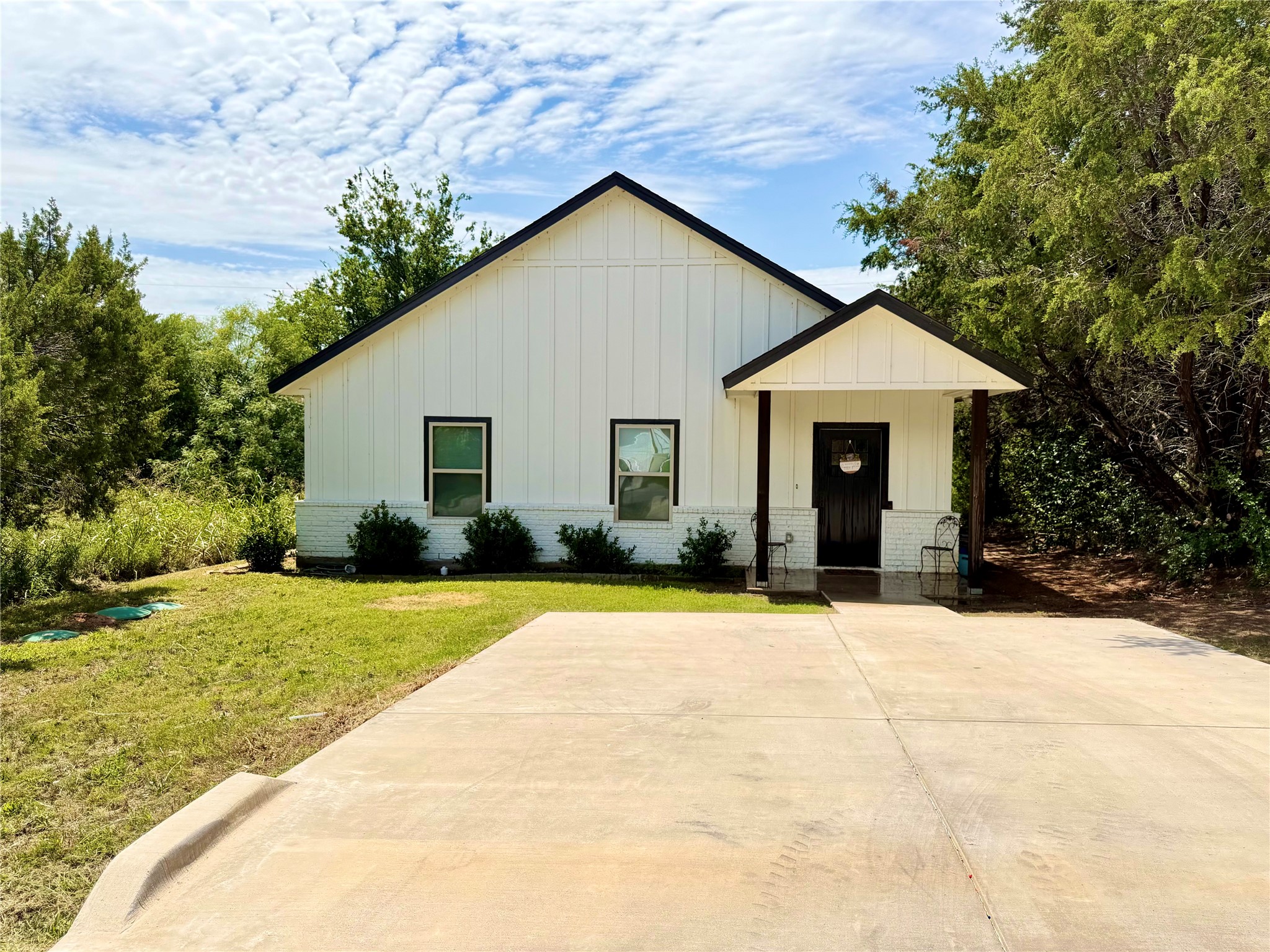 819 Arkansas River Drive