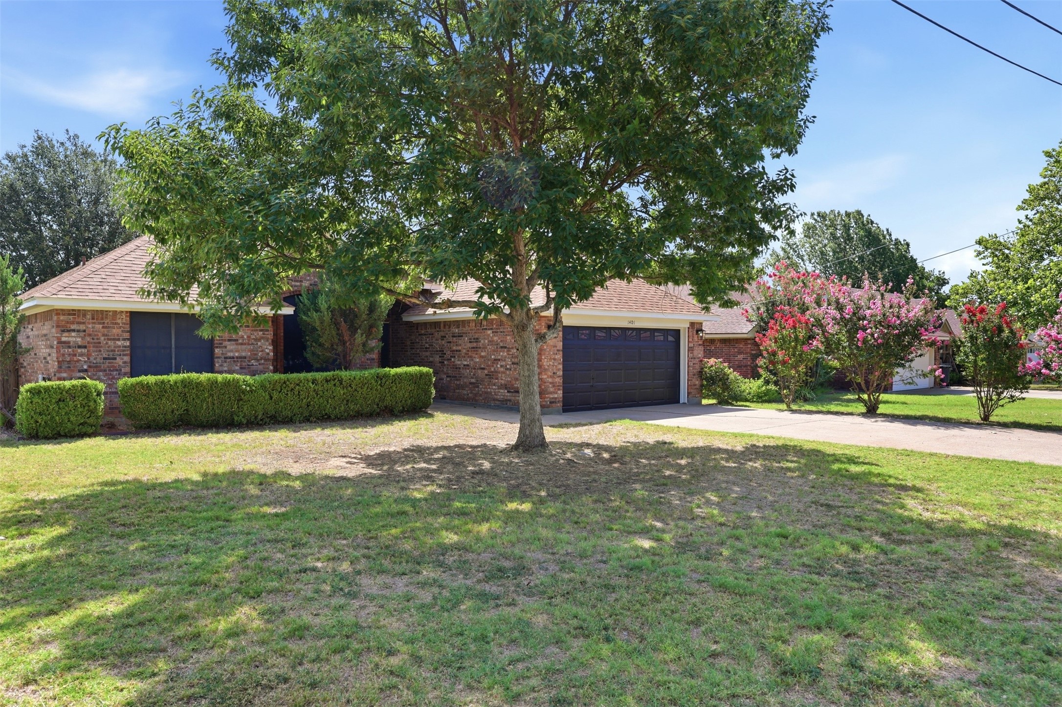 1401 Spanish Oak Drive