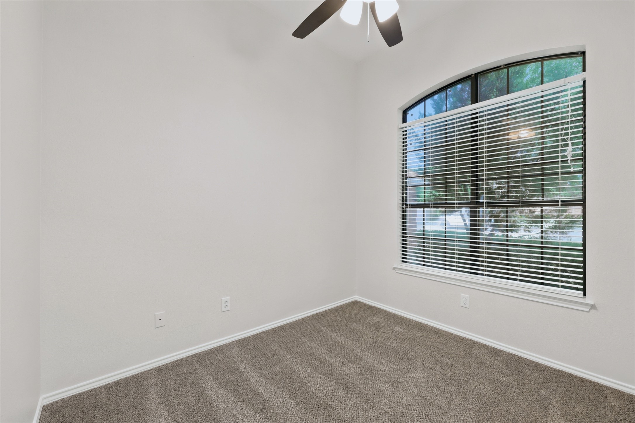 1401 Spanish Oak Drive