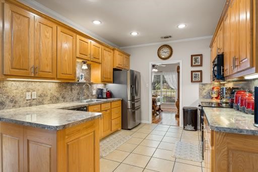 616 Parker Lane