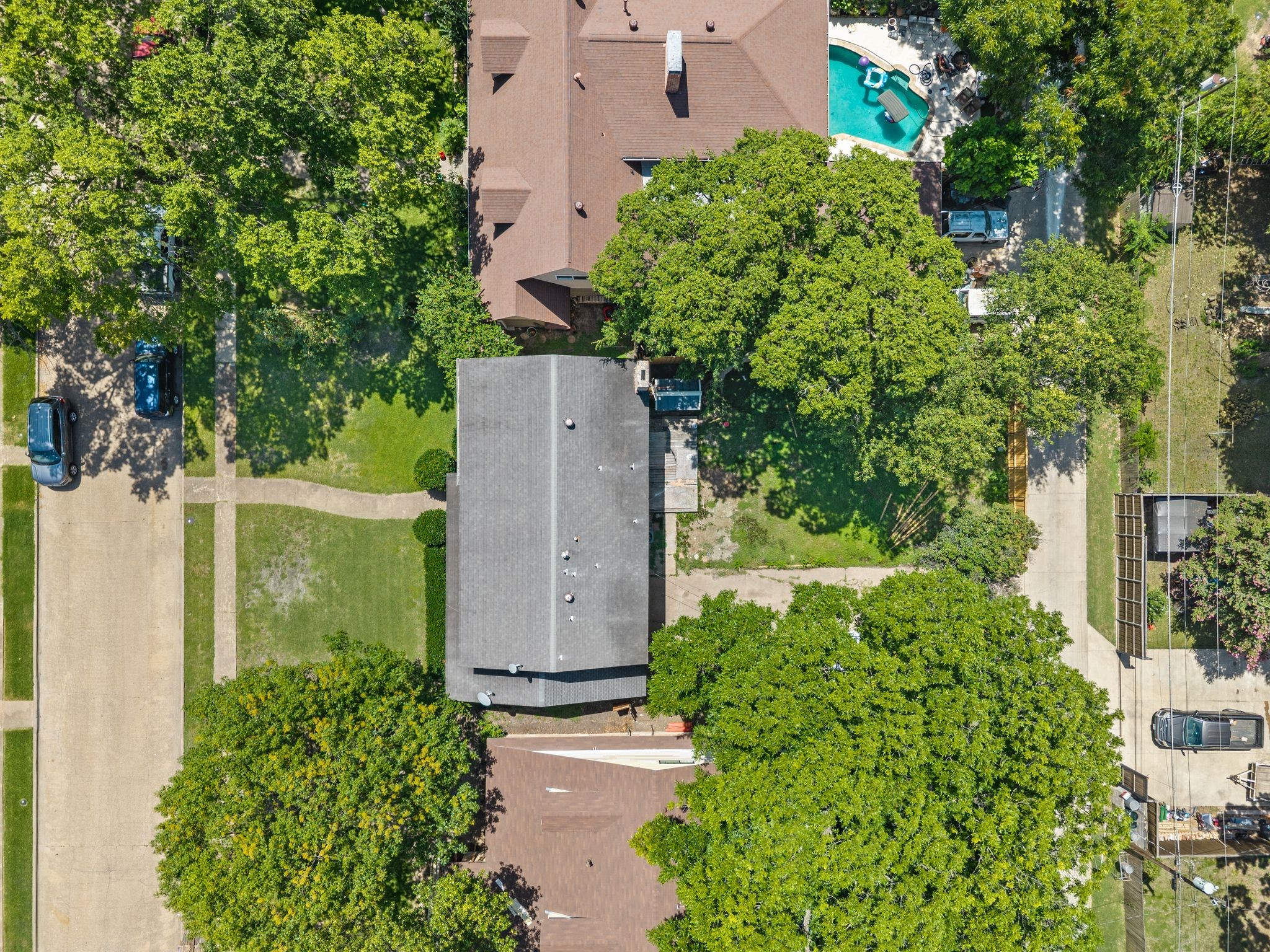 4421 Ivy Drive