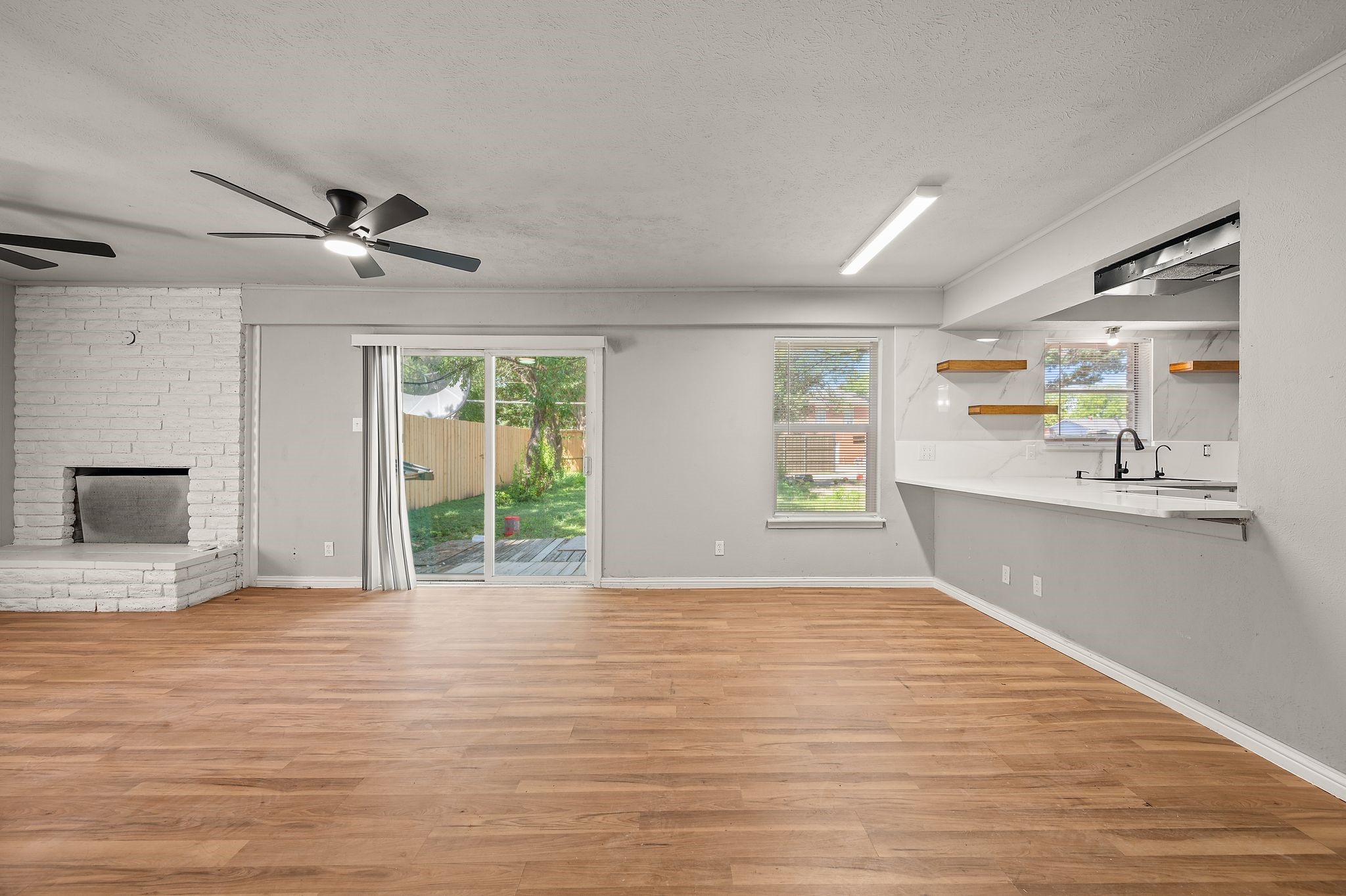 4421 Ivy Drive
