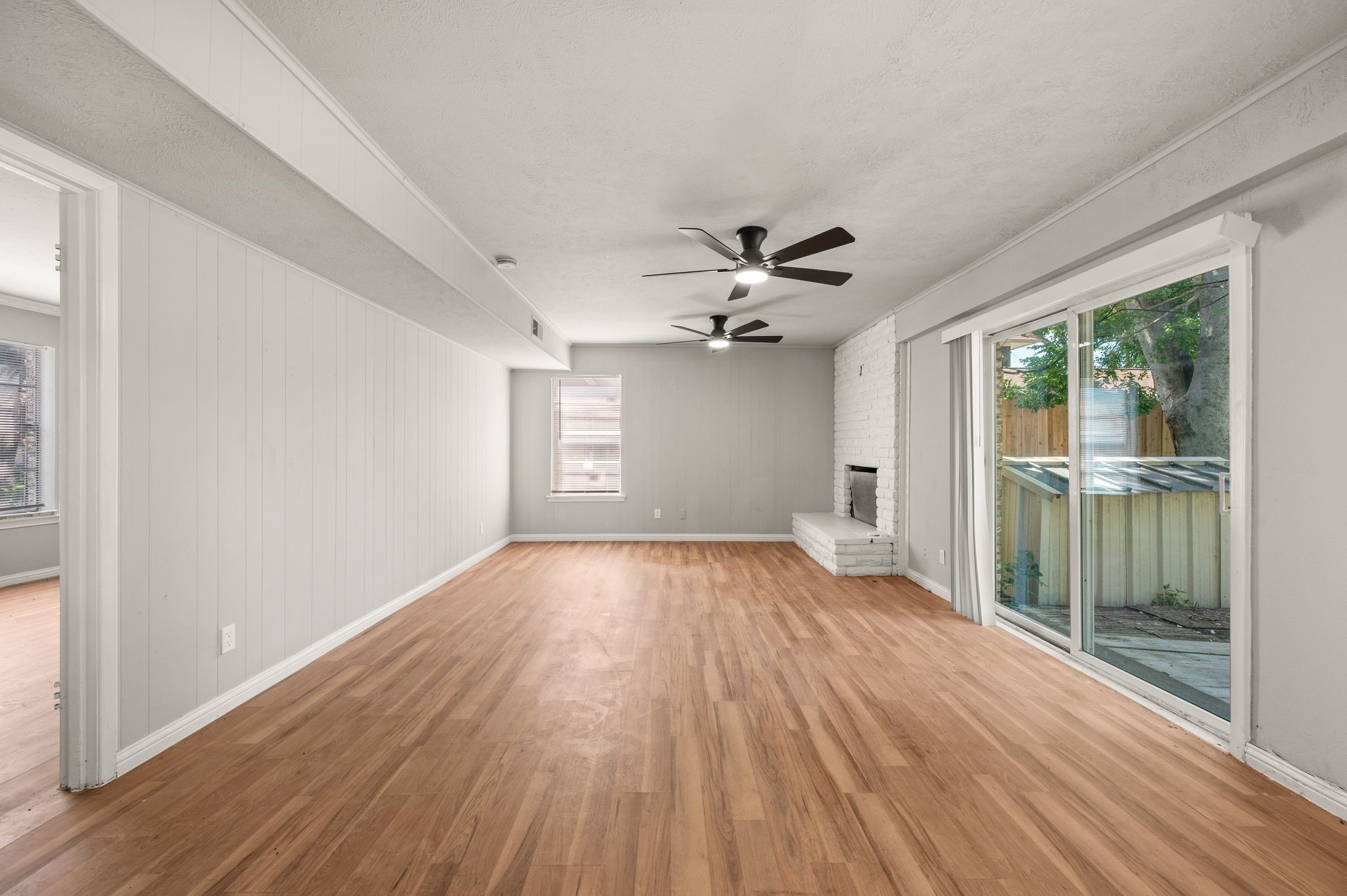 4421 Ivy Drive